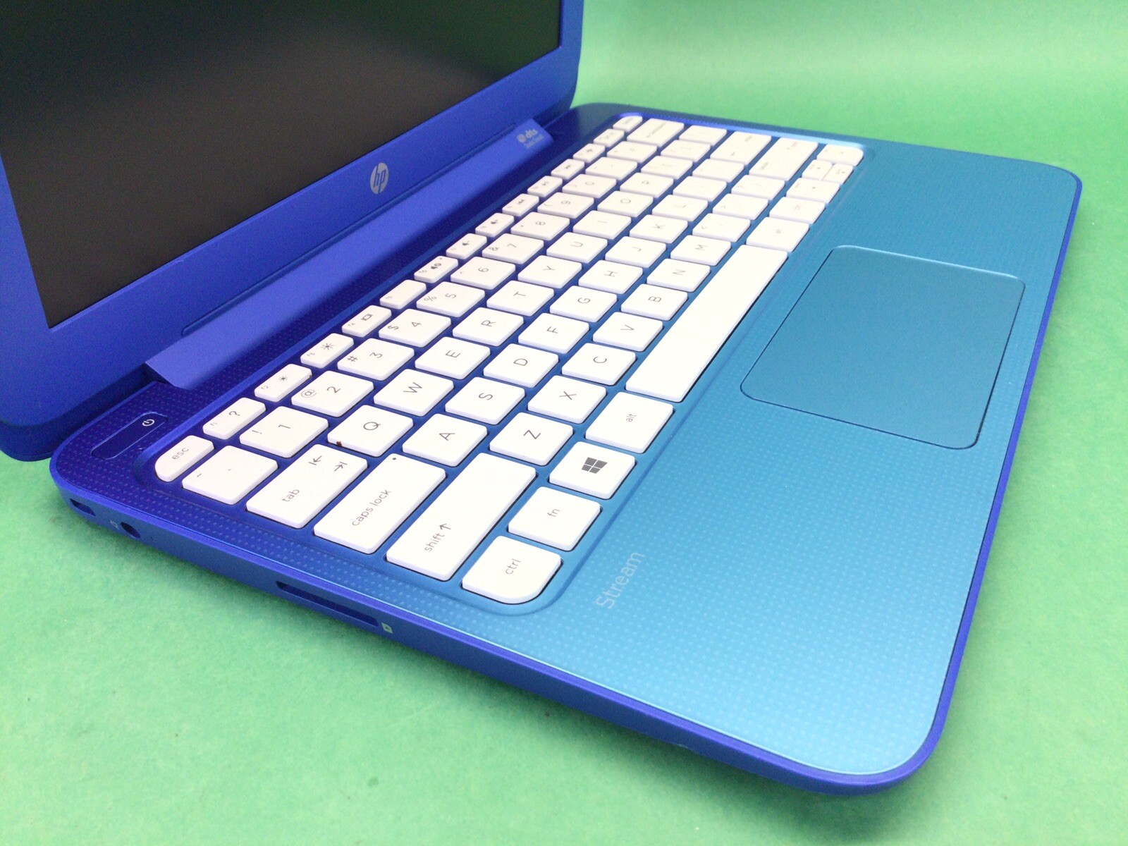 HP Steam 11-d010wm – 11.5” Notebook Laptop – Blue – UNTESTED