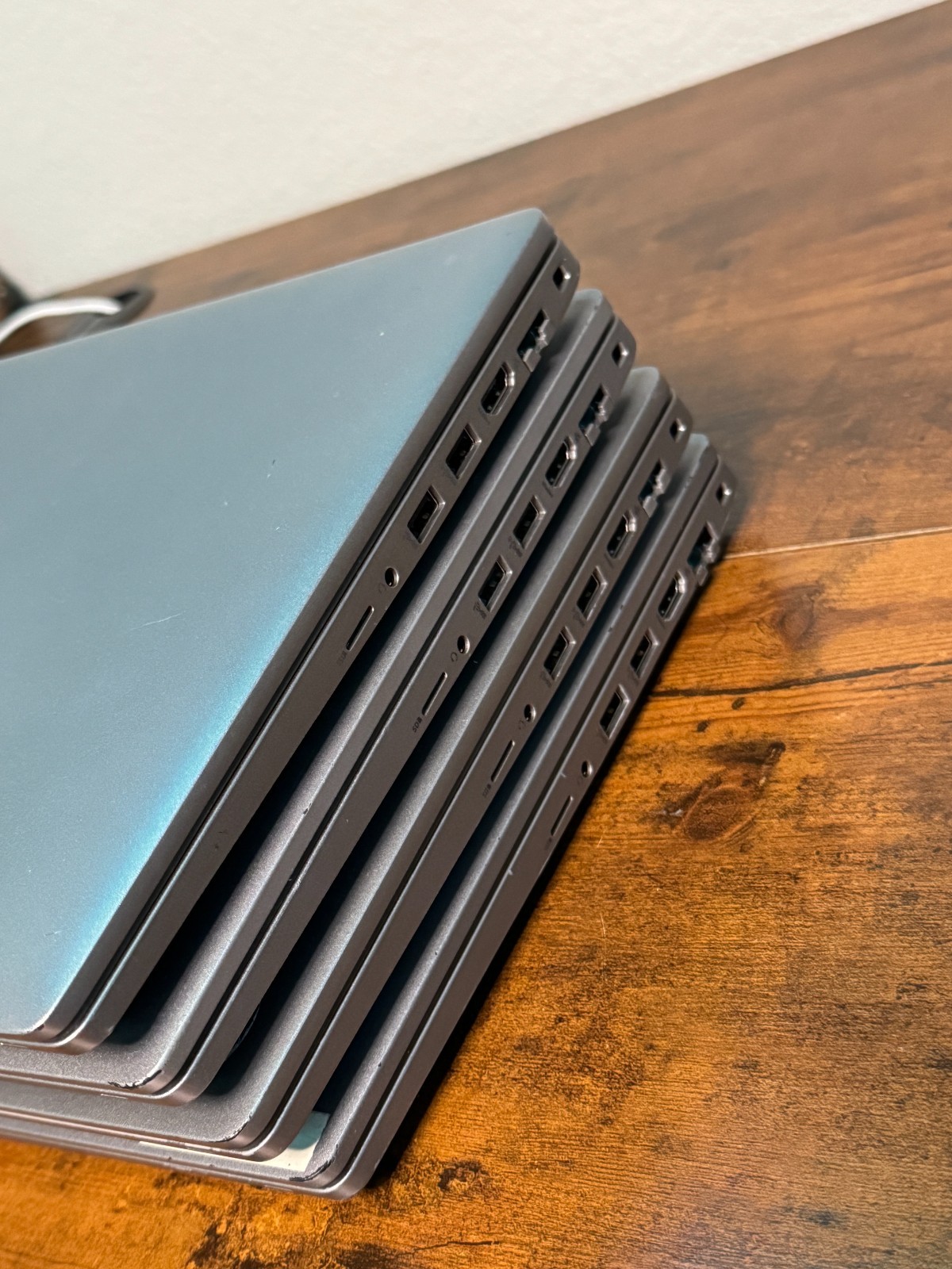 A lot of 4 Dell Precision 3570 15″ Intel i7-1265U 16GB RAM DDR5 NO SSD T550 GPU
