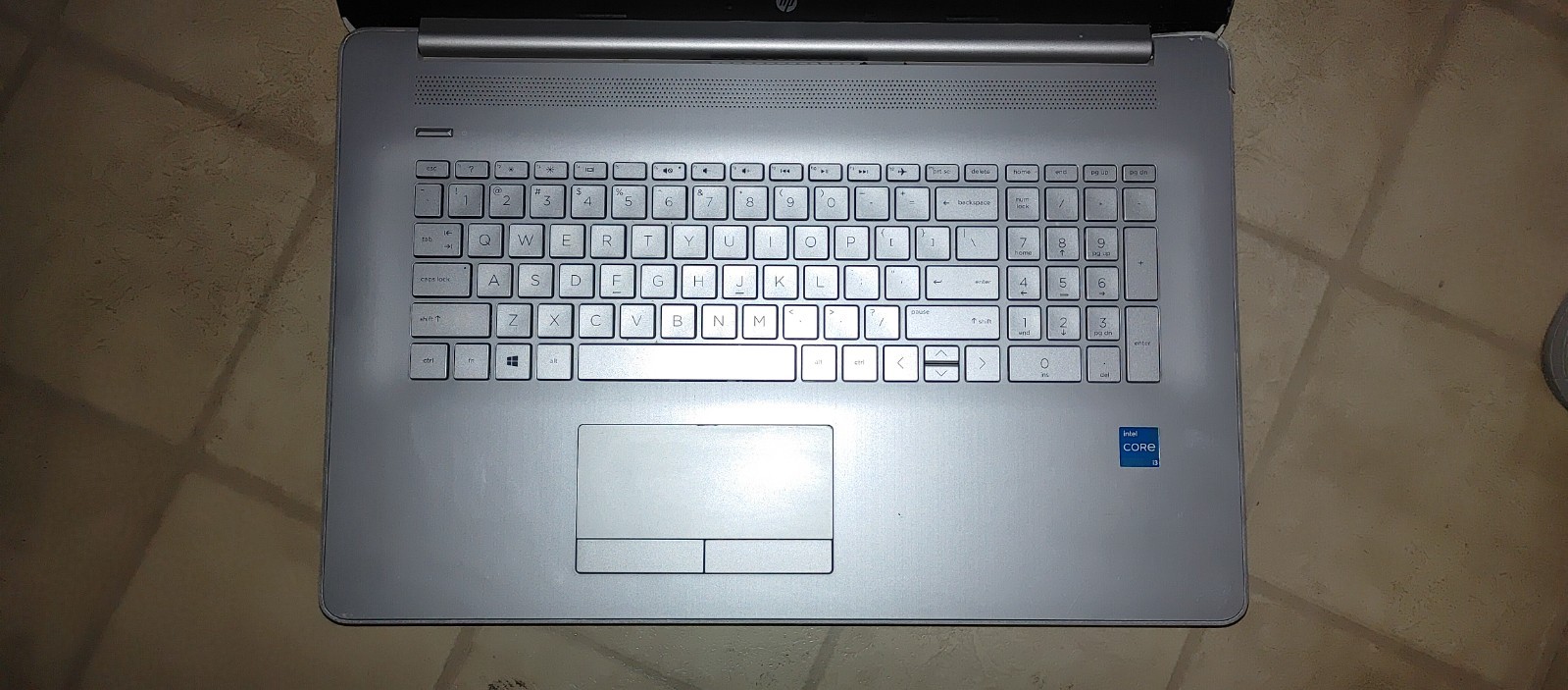 HP 17-BY4000 Core i3-1115G4 11th gen Laptop Good motherboard, LCD