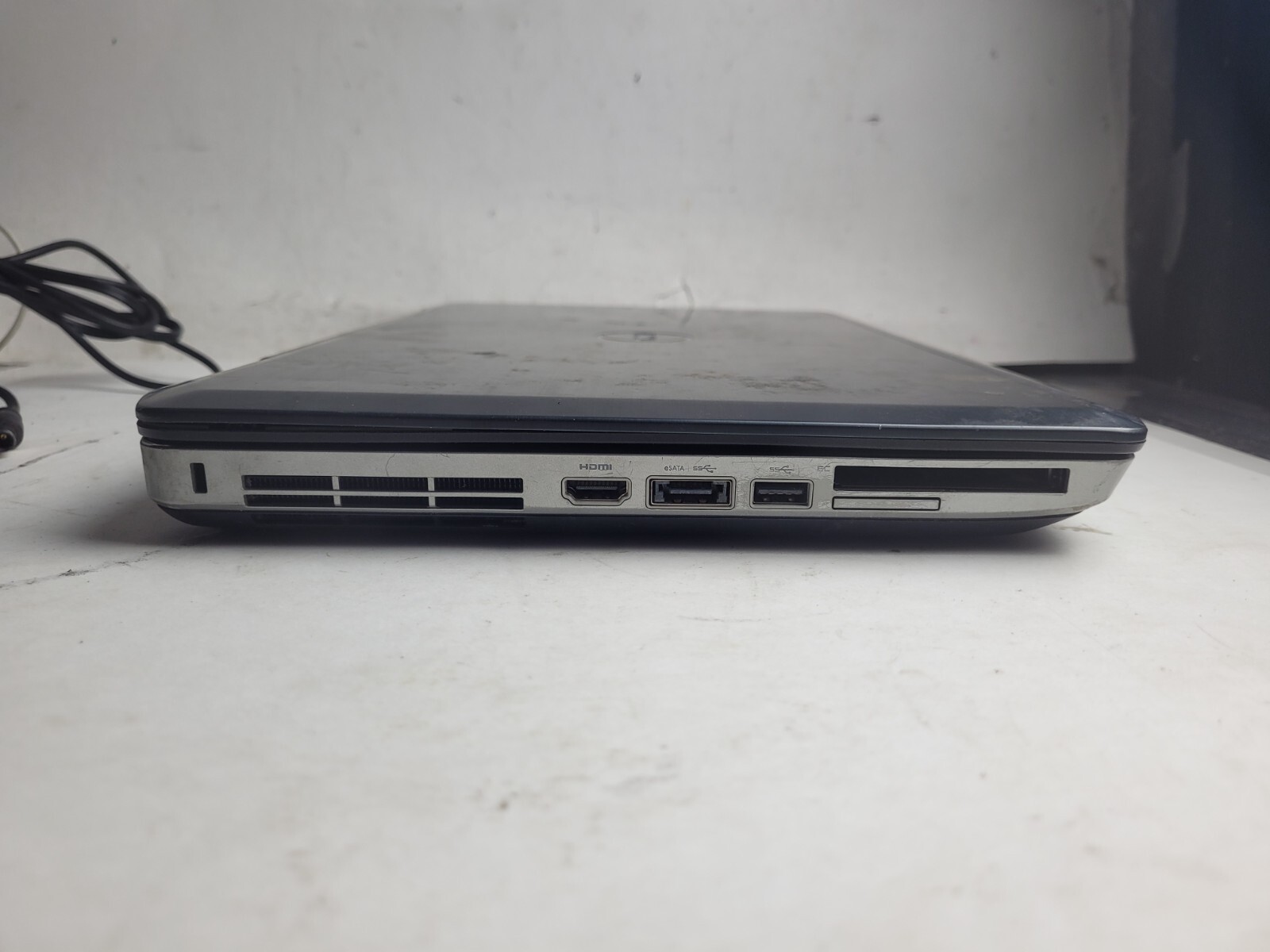 Dell Latitude E5530 w/i5-3210M, 2GB RAM, 15.6″ Laptop for Parts #2208