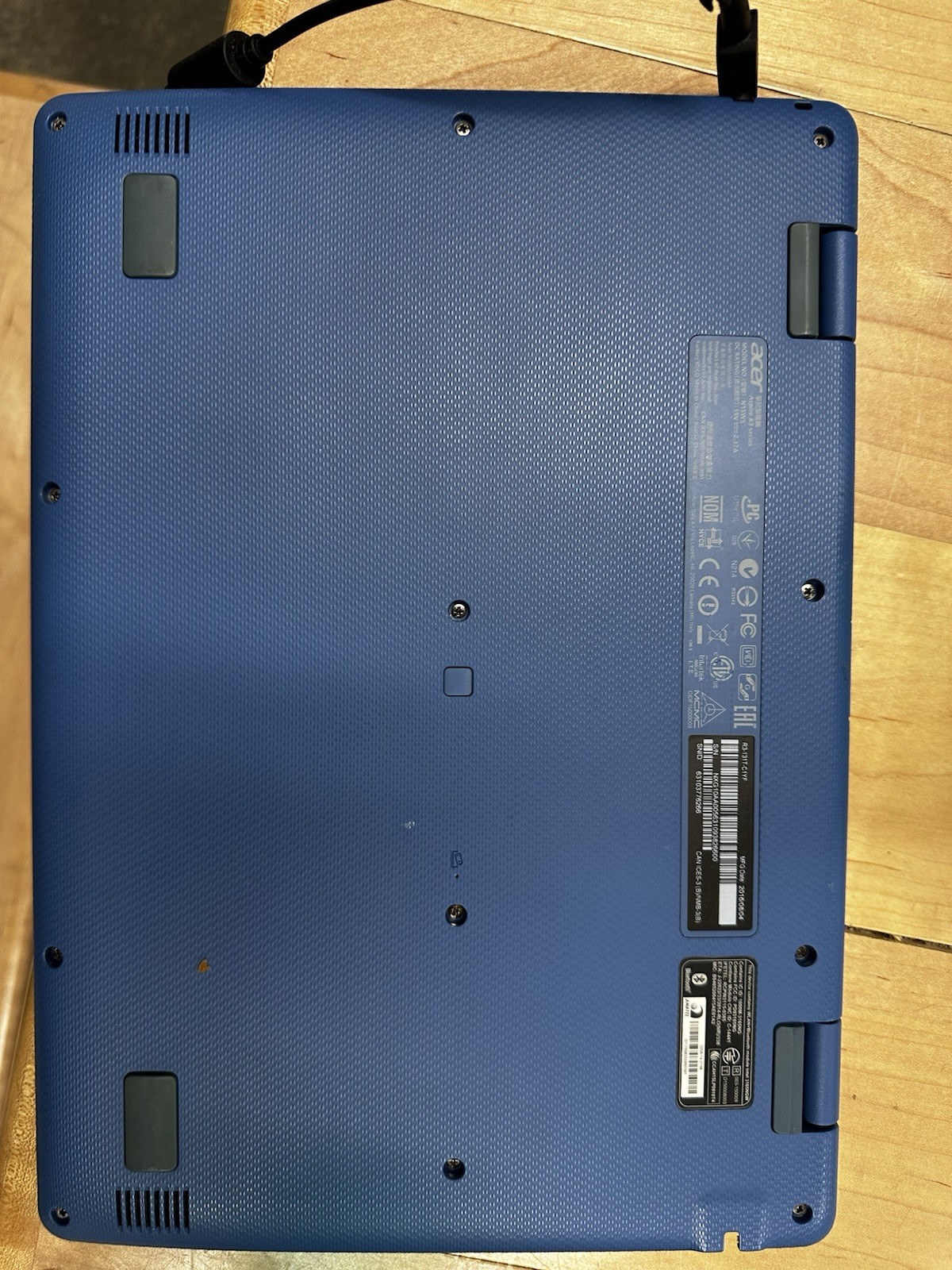 Acer Aspire R3-131T 32GB HDD 4GB RAM Celeron N3060 Win 10Home BAD BATTERY