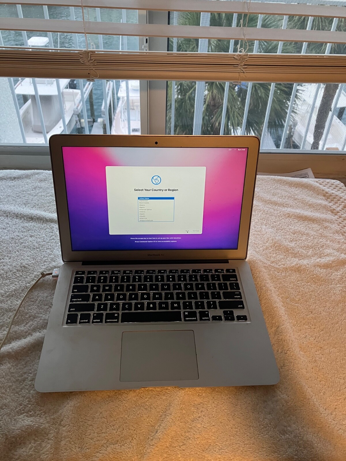 Apple MacBook Pro 13″ A1278 Intel Core i5 2.5Ghz 8GB RAM 500GB SSD New Battery