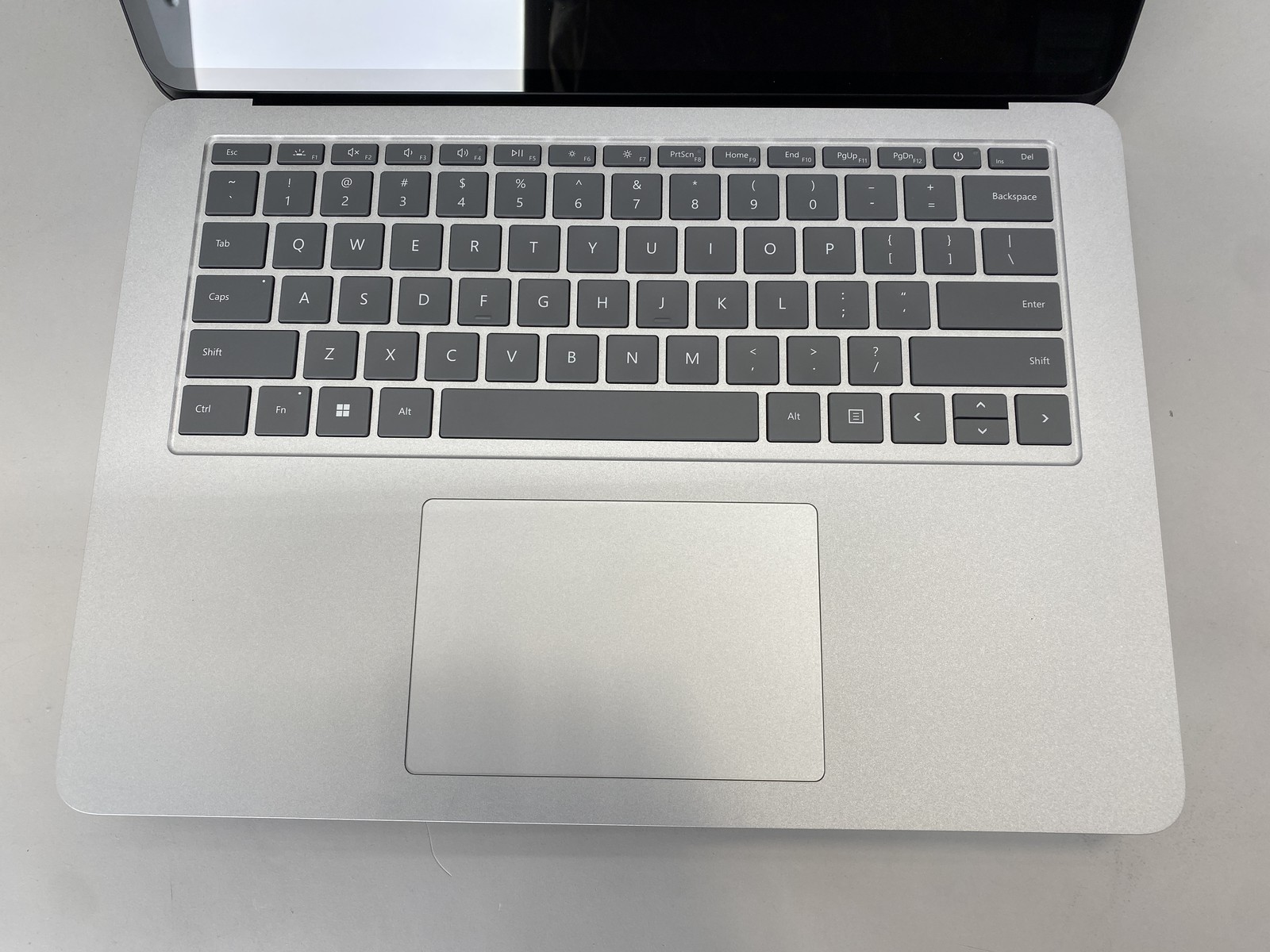 Microsoft Surface Studio Laptop 14.4″ Intel Core i7-11370H 512GB RTX 3050 Ti