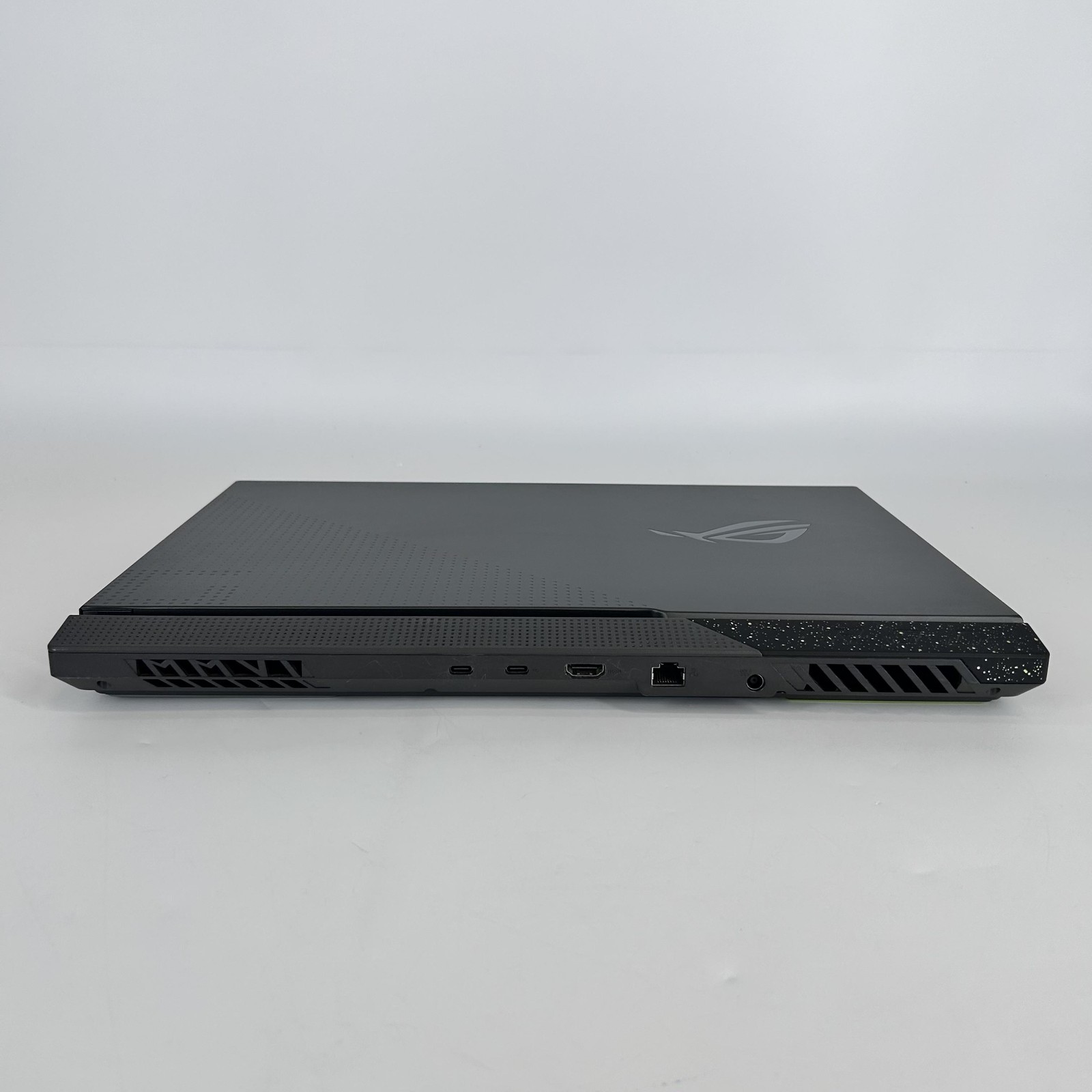 Asus ROG Strix G17 G713 17.3 FHD 2.5 GHz Ryzen 9 7945HX 16GB 1TB SSD RTX 4070