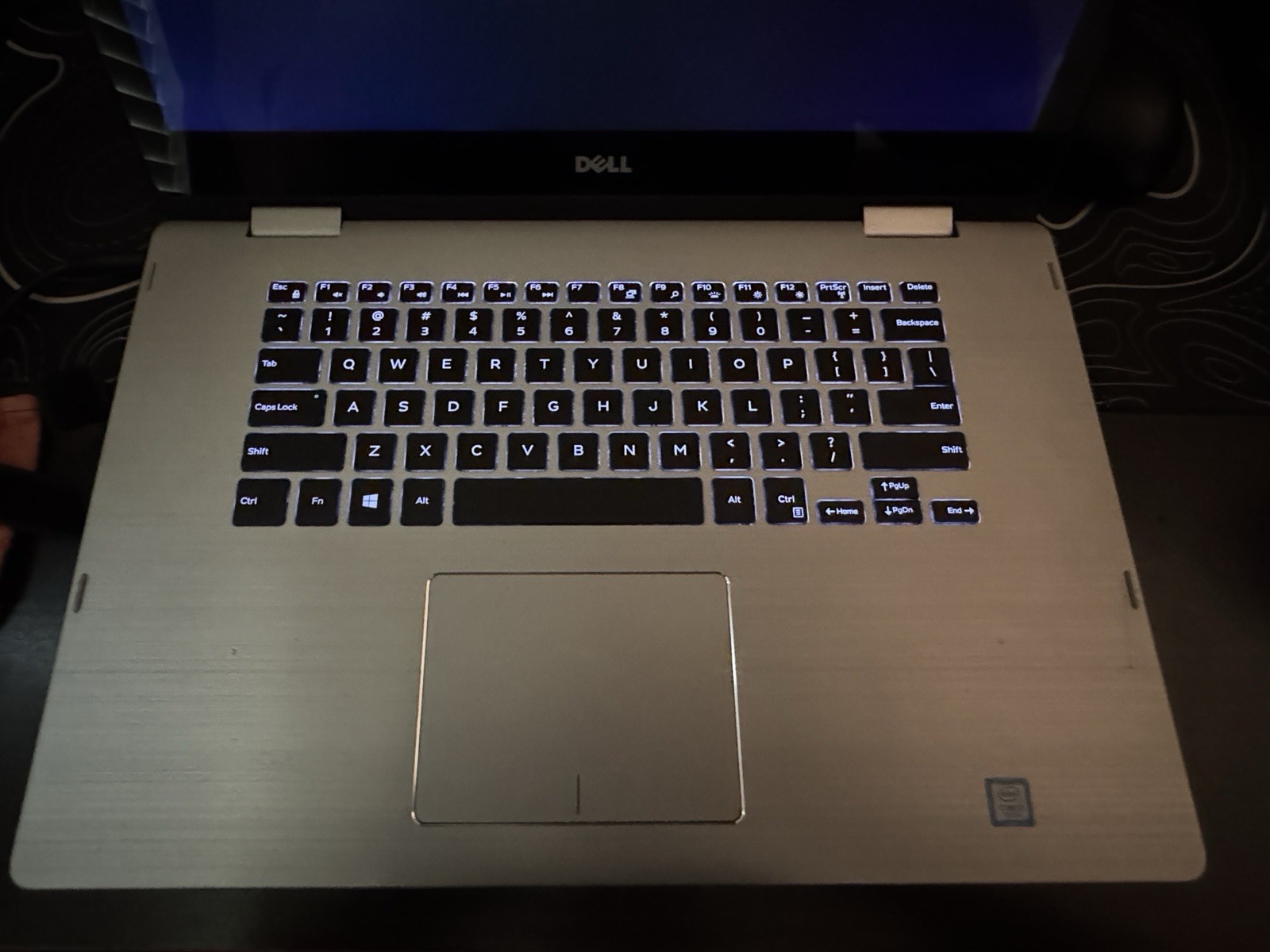 Dell Inspiron 15 7579 2-in-1 15.6” FHD Touch i7-7500U 12GB Ram 500gb HD Linux OS
