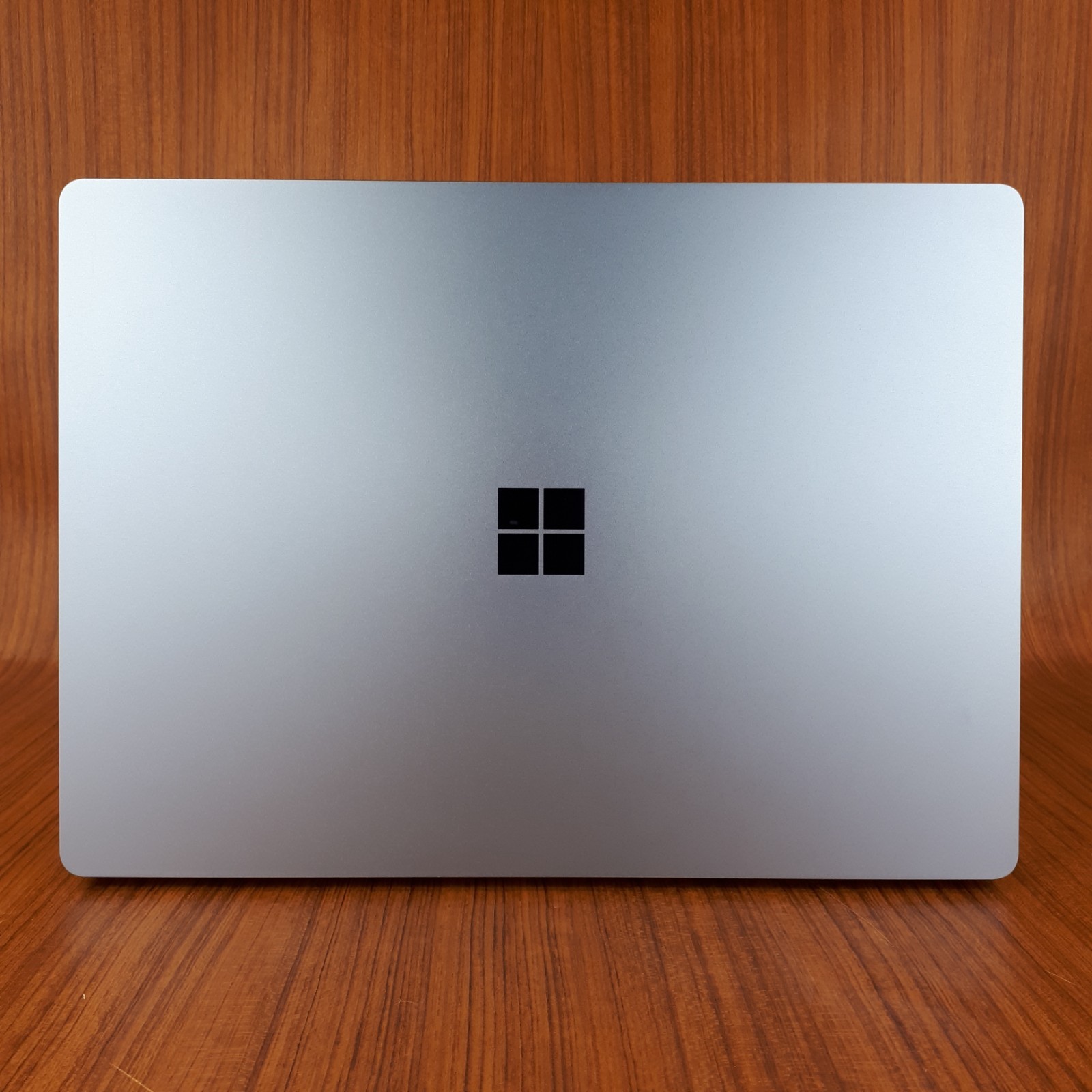 Microsoft Surface Laptop 4 1950 i5-1145G7 2.60GHz 16GB RAM 512GB NVMe W11P H3955