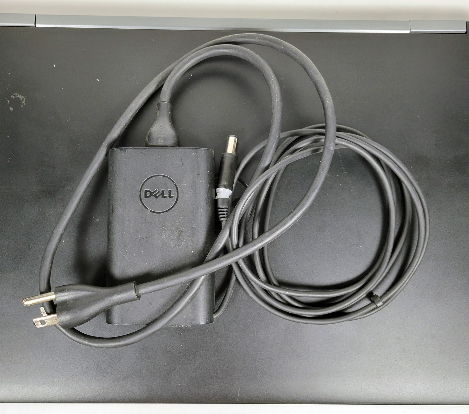 REPAIR ~ Dell Latitude E5570, 15.6″, i5-6200U, 2.4GHz, 8GB, 112GB W11 Pro