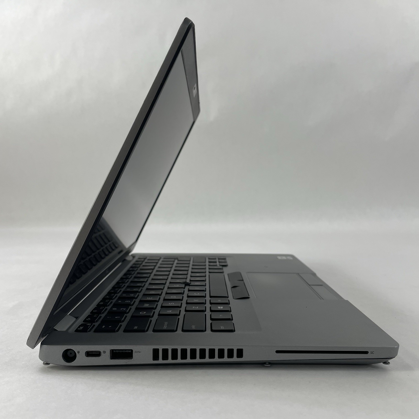 Dell Latitude 5410 14″ i7-10610U 1.80 GHz 8 GB RAM No SSD/OS/AC/Batt – READ