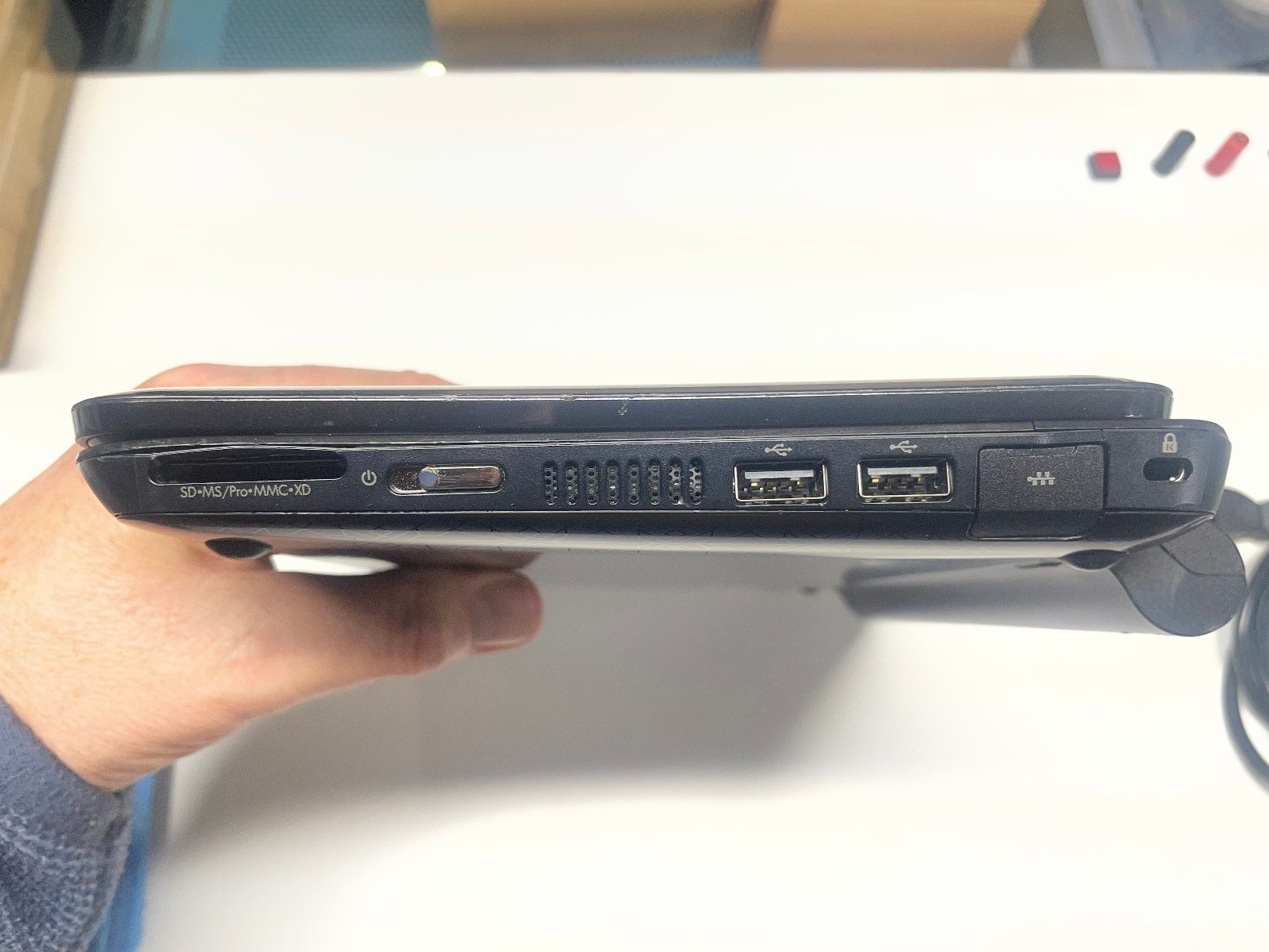 HP MINI 210-1032CL