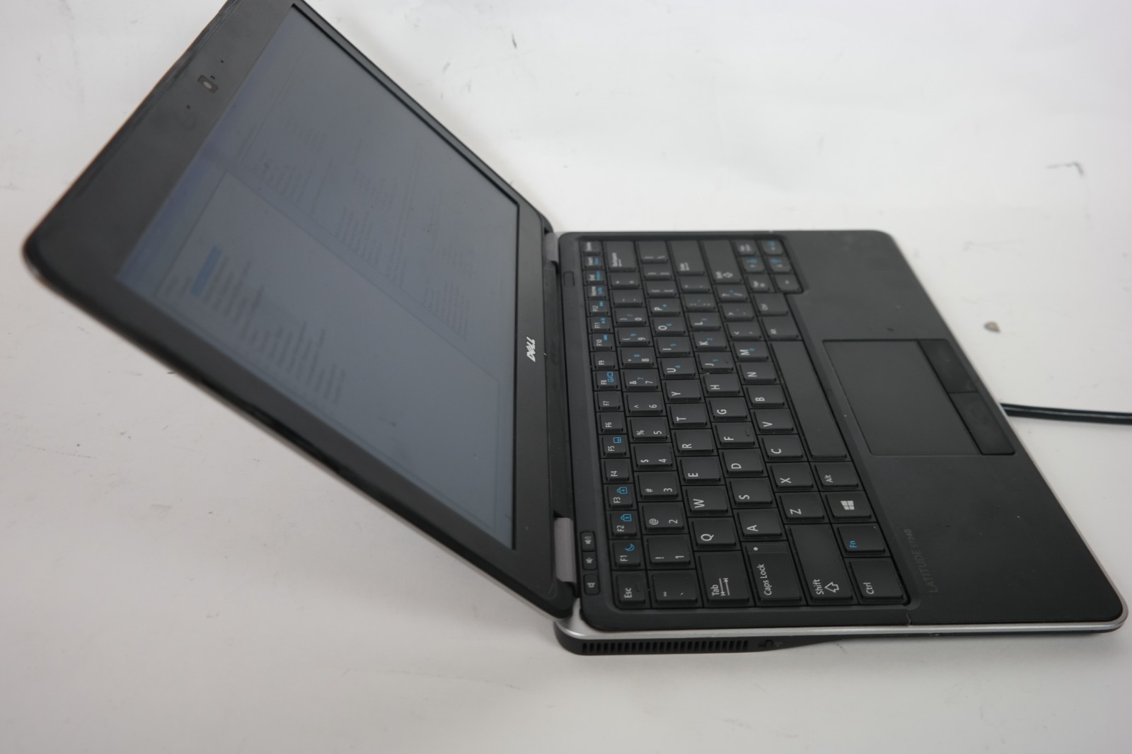 Dell Latitude E7240 i5 No RAM No HDD No Battery No Backplate Boots BIOS (Tested)