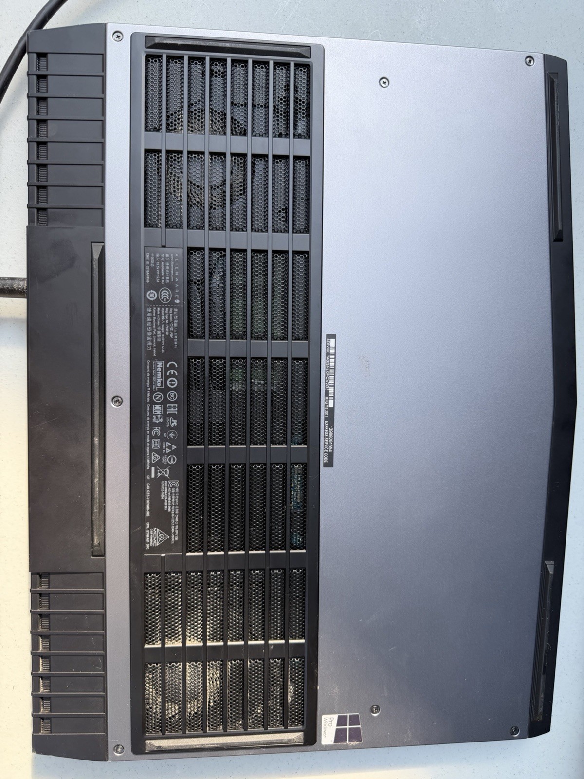 Alienware 15 R3 Laptop I7-7700HQ