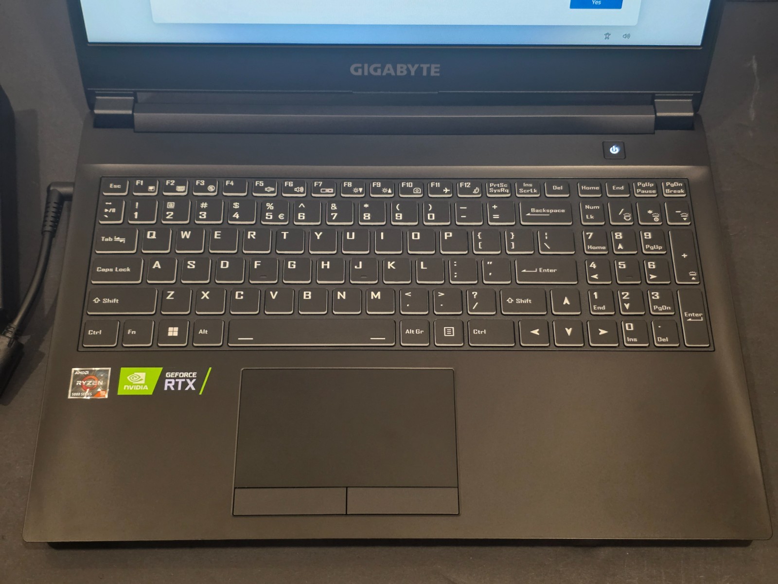 GIGABYTE – A5 X1 Gaming Laptop – 240Hz FHD 1920×1080 – NVIDIA GeForce RTX 3070 –
