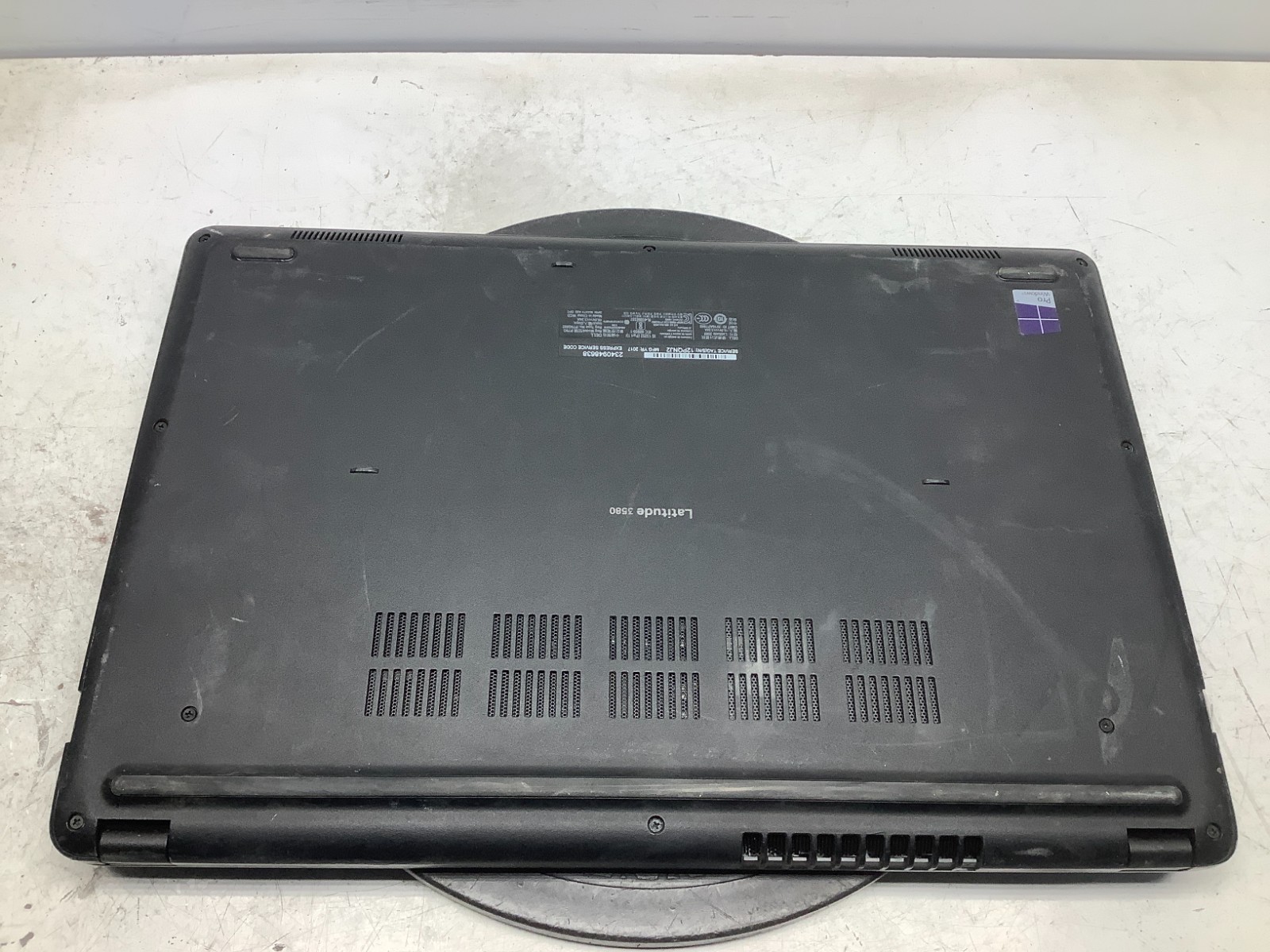 Dell Latitude 3580 Intel i3 No RAM NO HDD