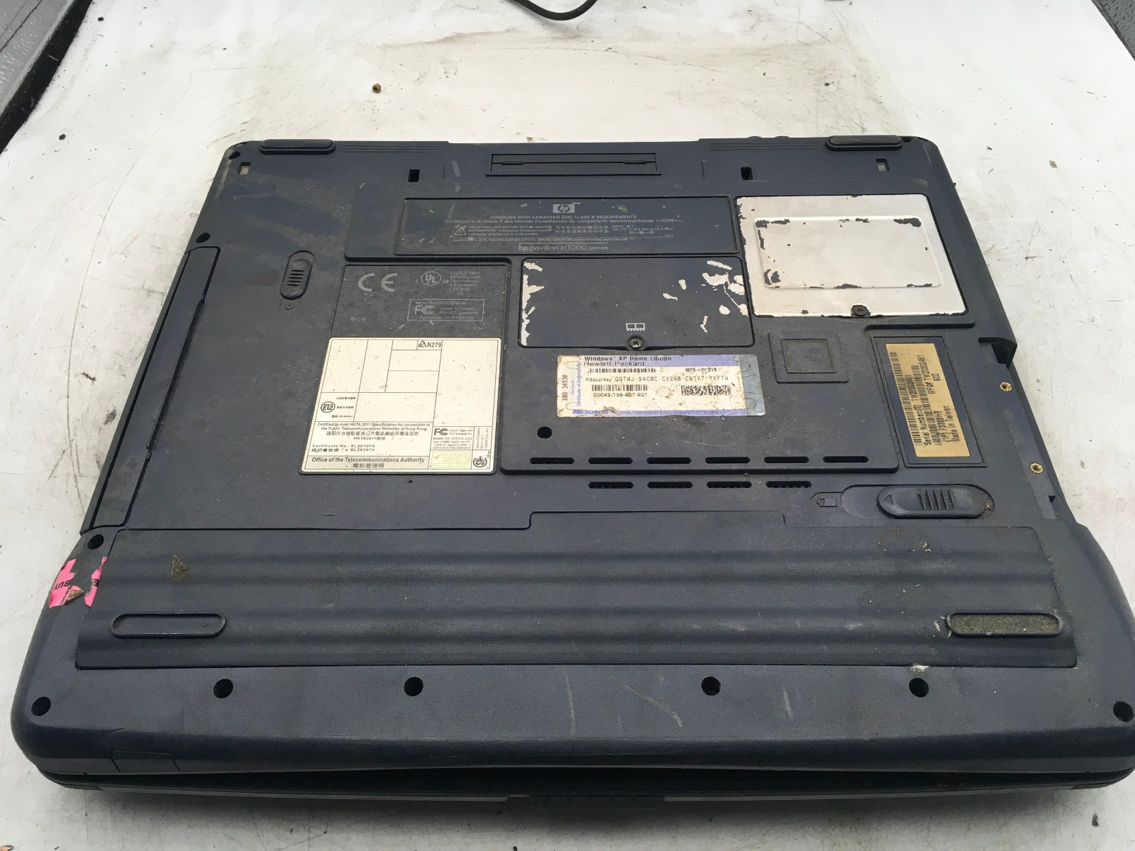 HP PAVILION XZ185 – FOR PARTS/REPAIR – INTEL PENTIUM III – 256MB RAM – READ – BB