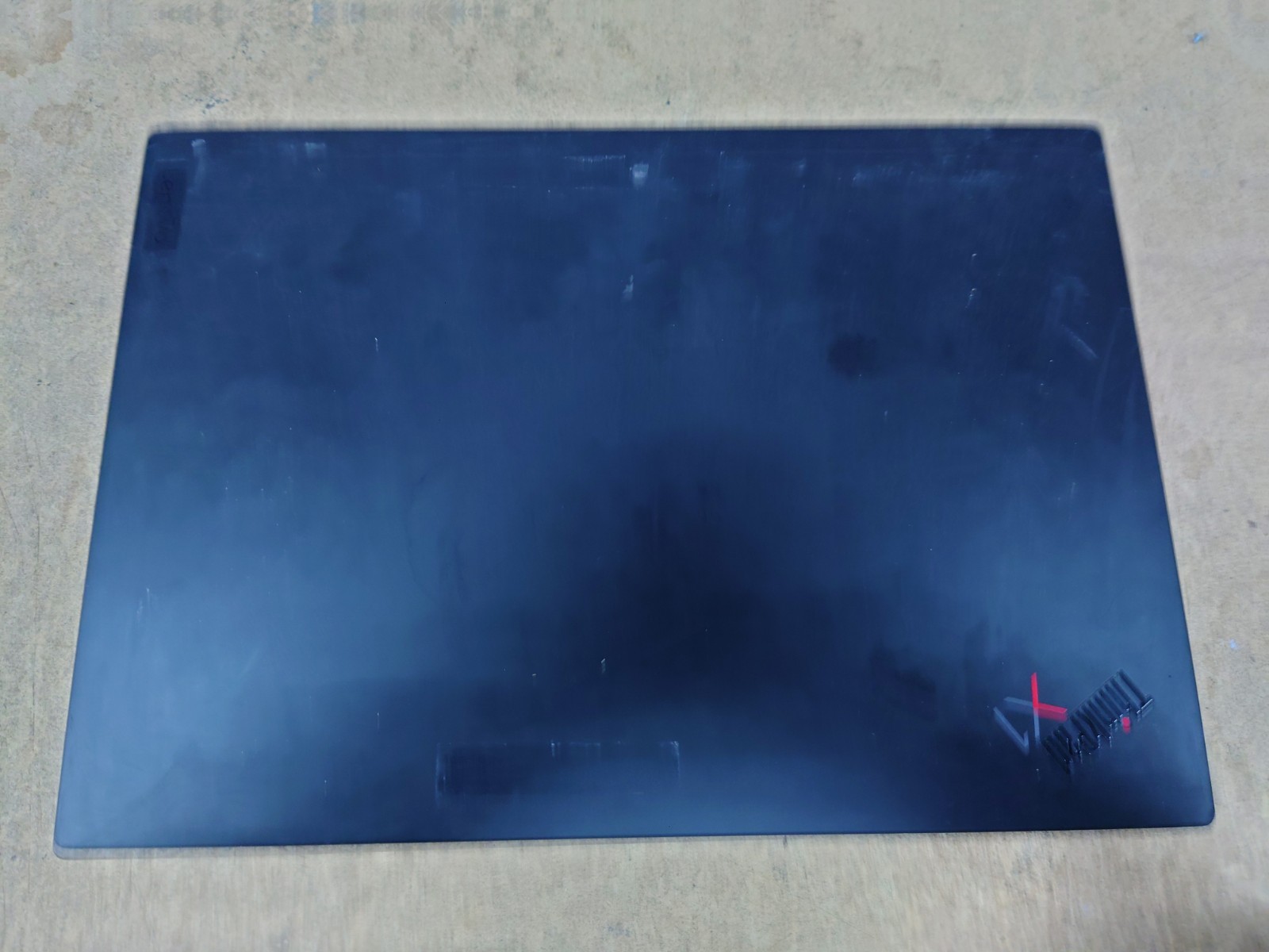 Lenovo X1 Carbon 9th Gen 14″ WUXGA i5-1135G7 8GB RAM 256GB SSD No OS