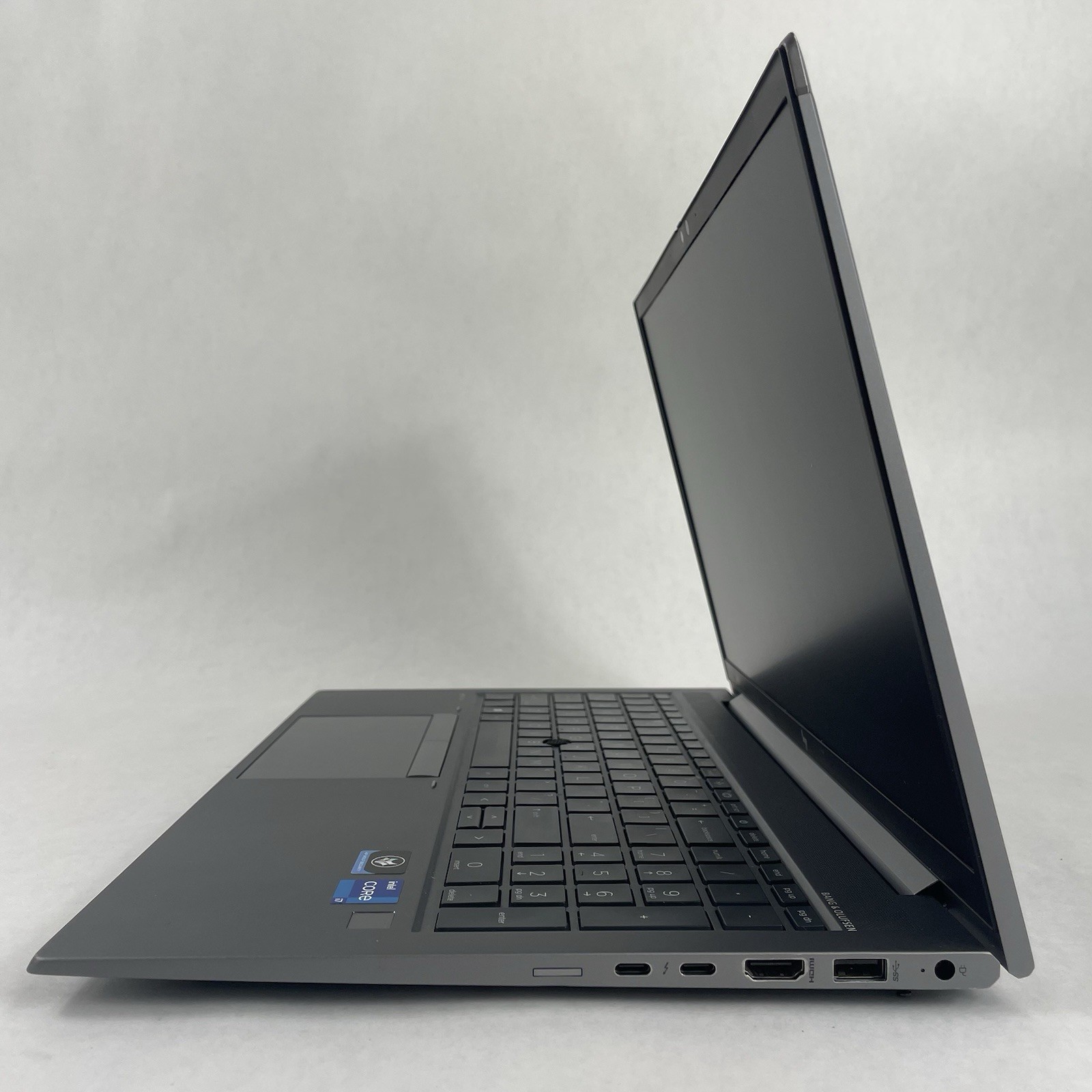 HP ZBook FireFly 15 G8 15.6″ i7-1165G7 2.8GHz 16GB RAM No SSD/OS/AC – Bad Corner