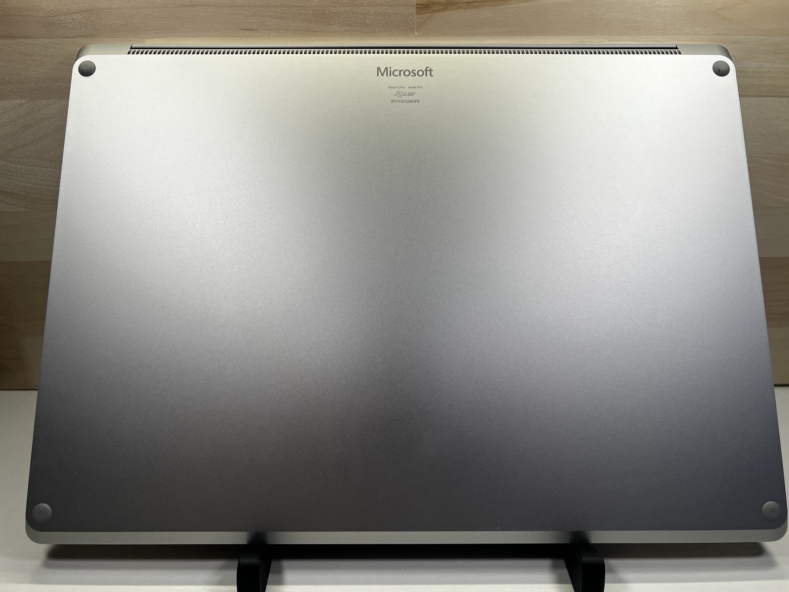 Microsoft Surface Laptop 5 15″ (256GB SSD, Intel Core i7 12th Gen. (READ)