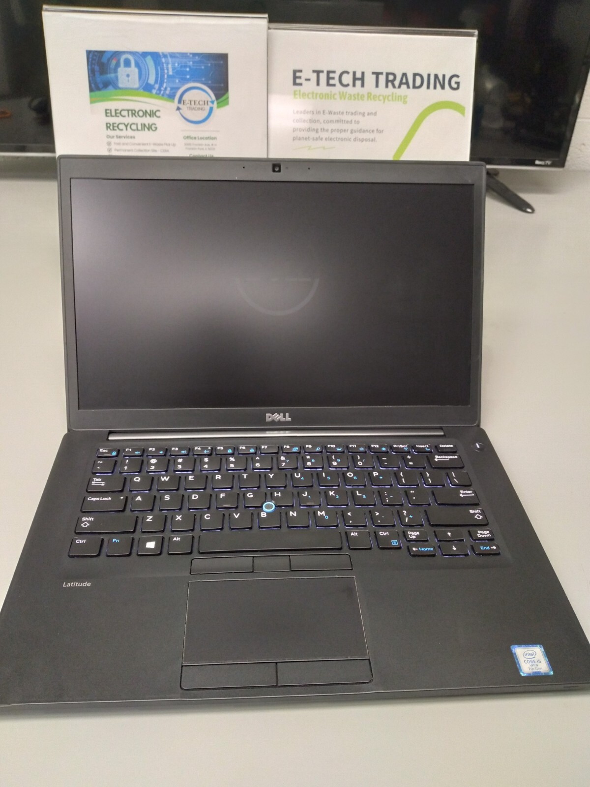 DELL Latitude 7480,7th Gen core i5 ssd 128 gb 8 gb ram 2.60ghz windows 11 pro