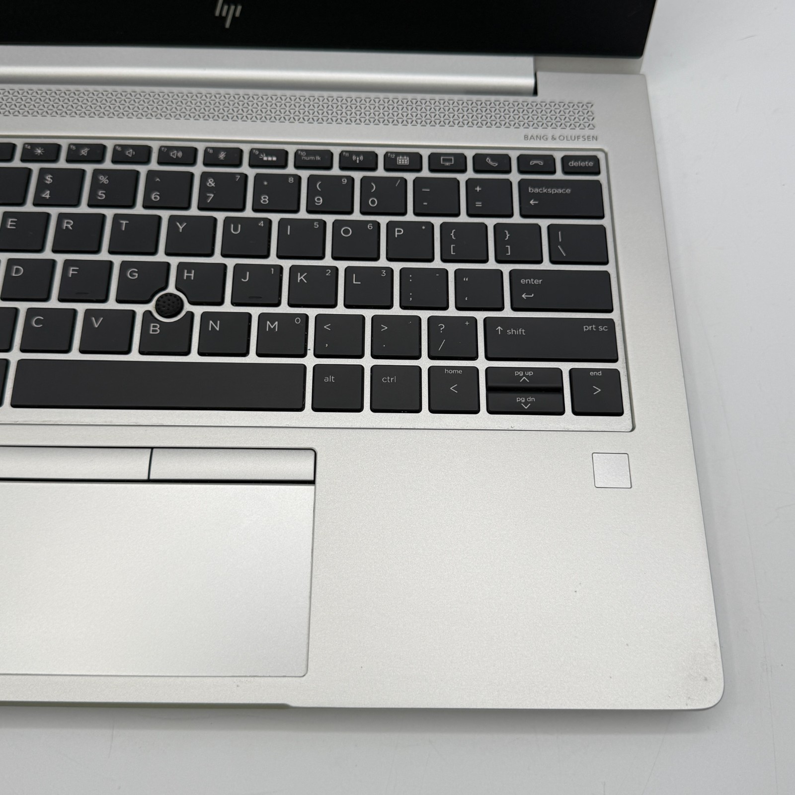 HP EliteBook 735 G5 13.3″ Ryzen 7 Pro 2700U 8GB 512GB SSD Win 11 Pro Good