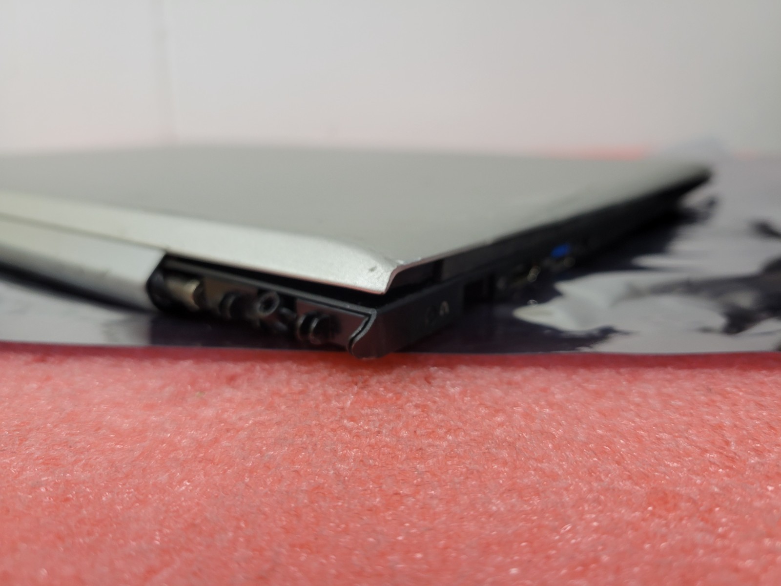 Lenovo IdeaPad U530 i7-4500U 4GB RAM *AS IS/BIOS* (NO HDD/BATT/OS/COVER) | LP505