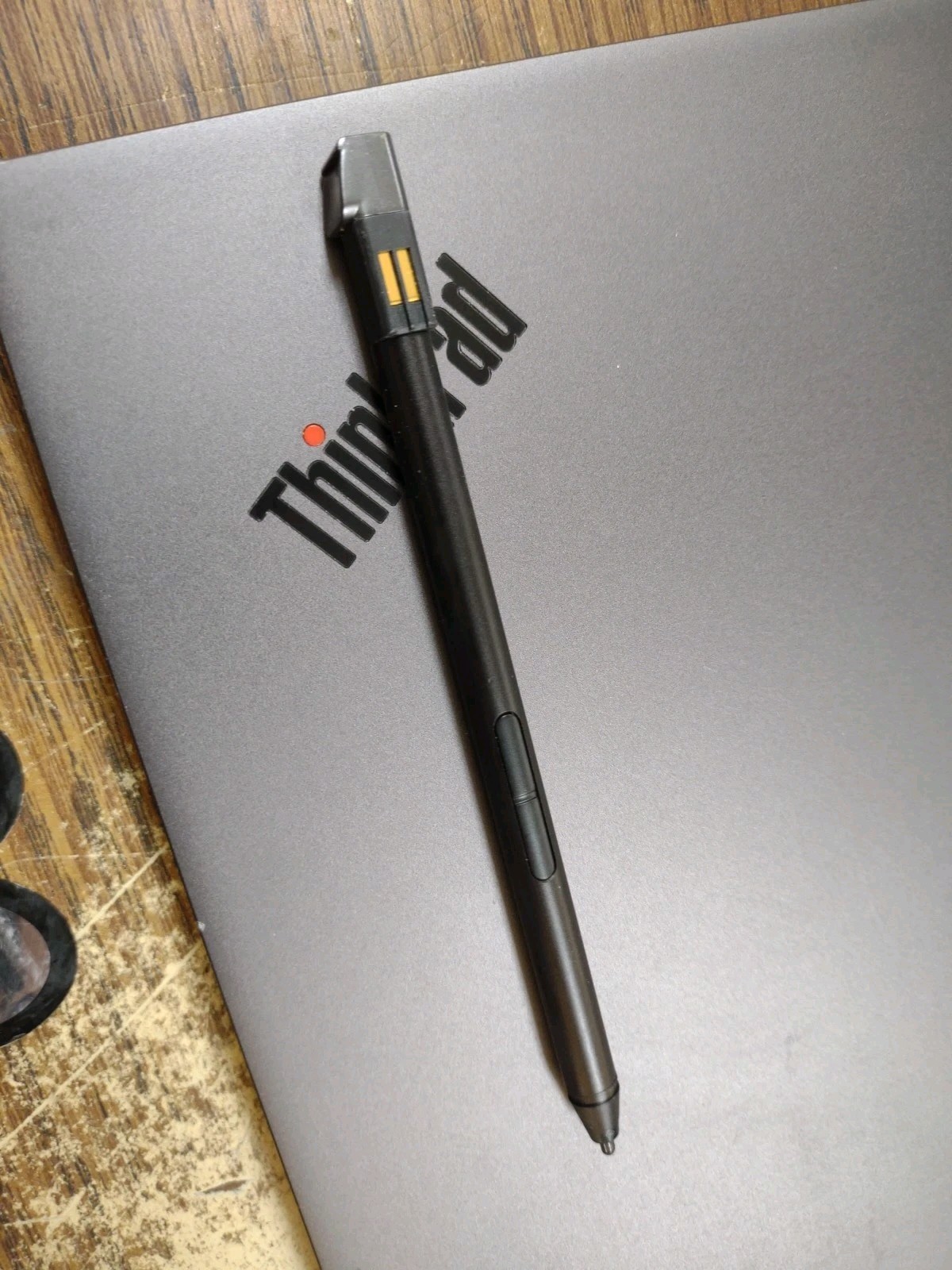 Lenovo ThinkPad X1 Yoga 4th Gen 14″ W/16GB, 256GB, i7-8665U, Touch, Stylus.