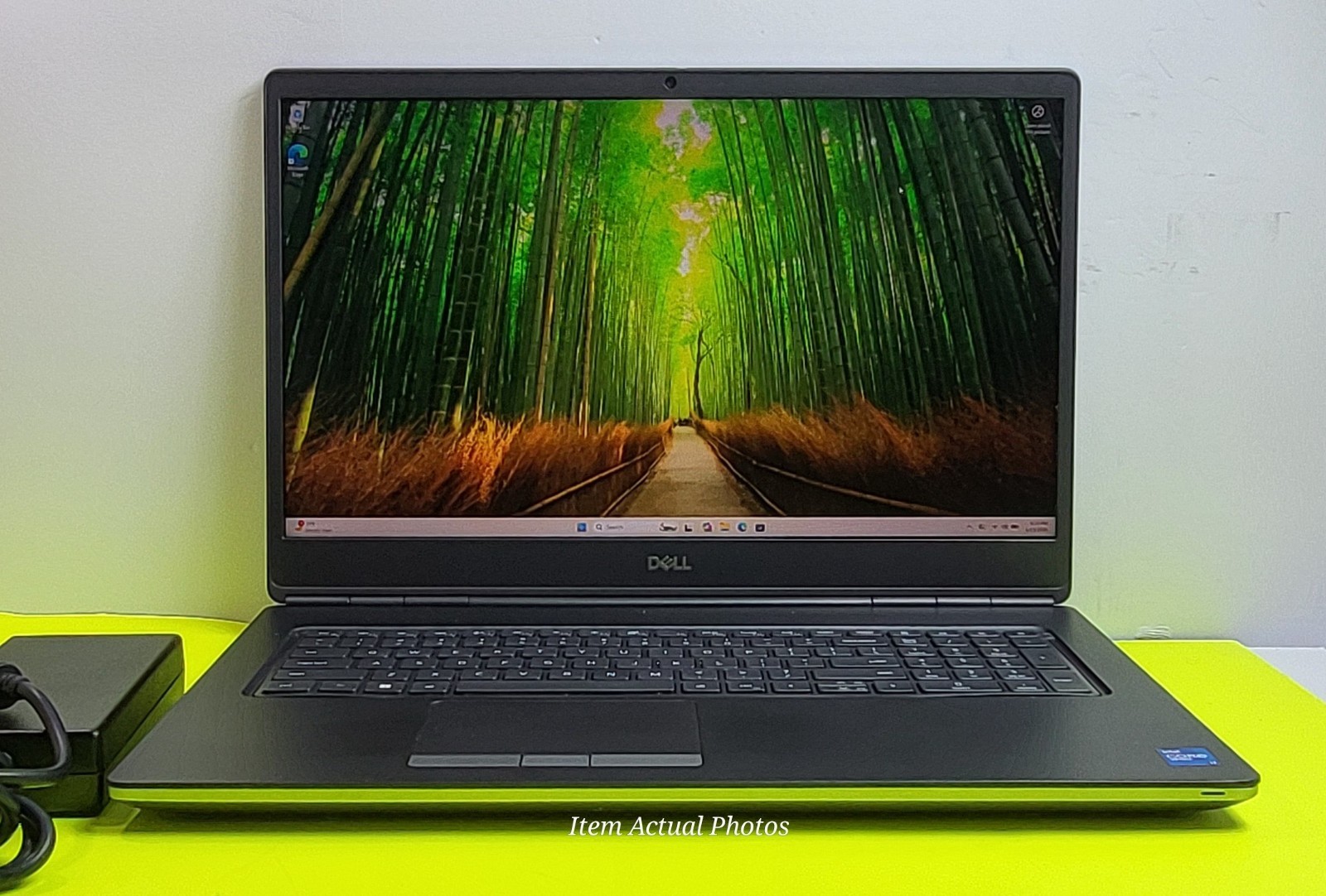 DELL PRECISION 17 7760 i7-11850H ⭐32GB RAM⭐ 1TB SSD 17.3″ RTX A3000 11 Pro