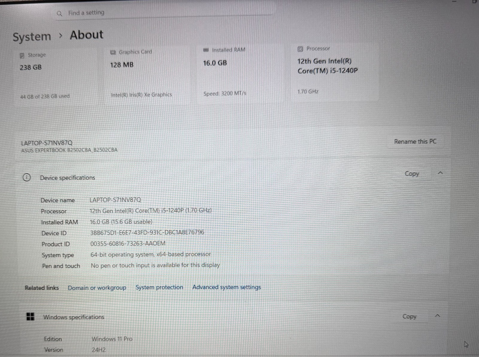 ASUS ExpertBook B2 B2502CBA 15.6″ FHD i5-1240P 16GB 256GB Iris Xe Graphics W11 P