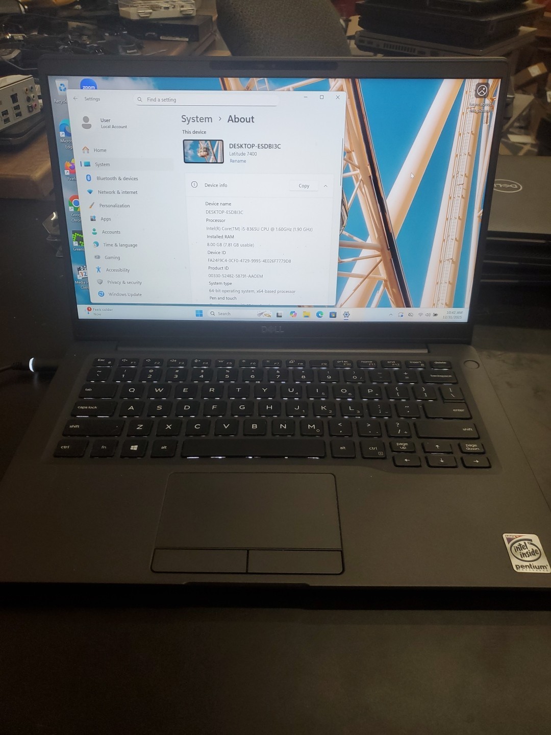 Dell Latitude 7400 14″ i5-8365U 8GB 256gb SSD Laptop W11P 123125-1