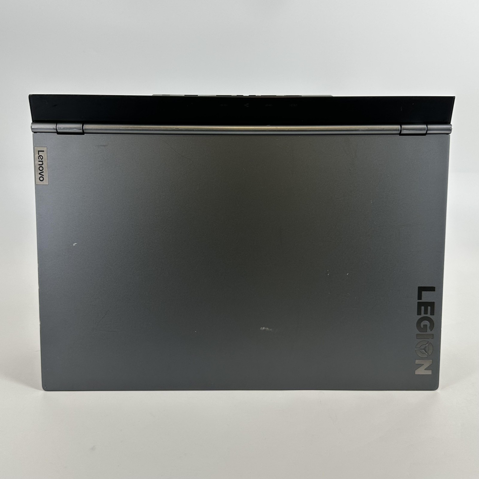 Lenovo Legion 7i 15.6 240Hz FHD i7-10750H 2.60GHz 32GB 2TB RTX 2070 Super Max-Q