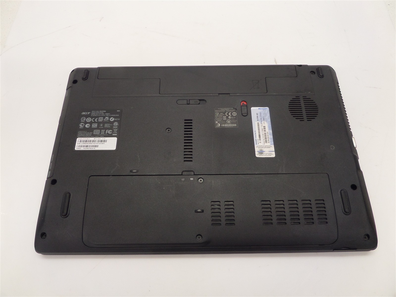 Acer Aspire 5733 PEW71 15.6″ i5-480M 2.67GHz CPU 4GB RAM – No HDD, Bad Batt.