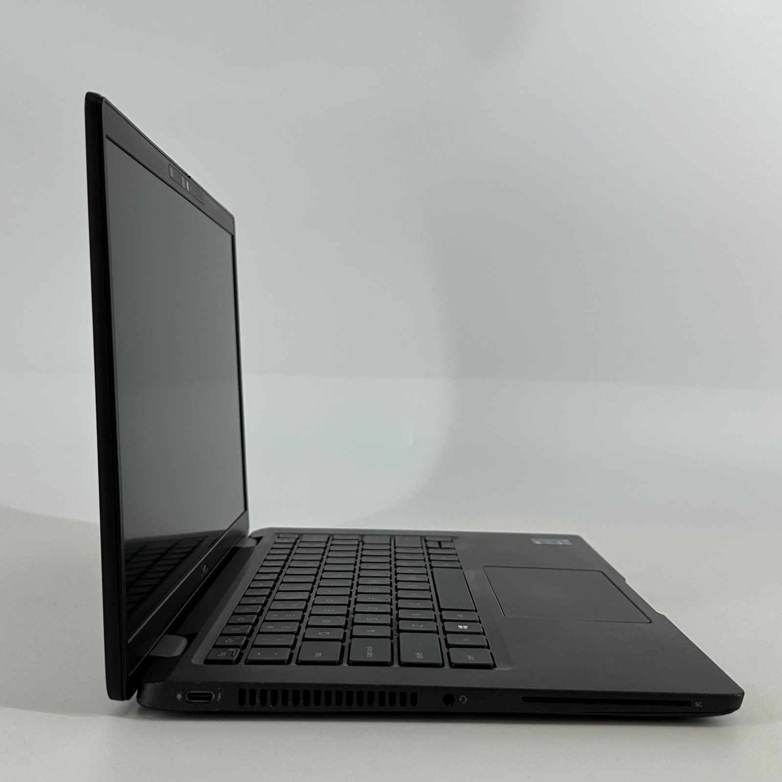 Dell Latitude 7320 13.3 Black FHD TOUCH i7-1185G7 3.00GHz 16GB 256GB SSD Good