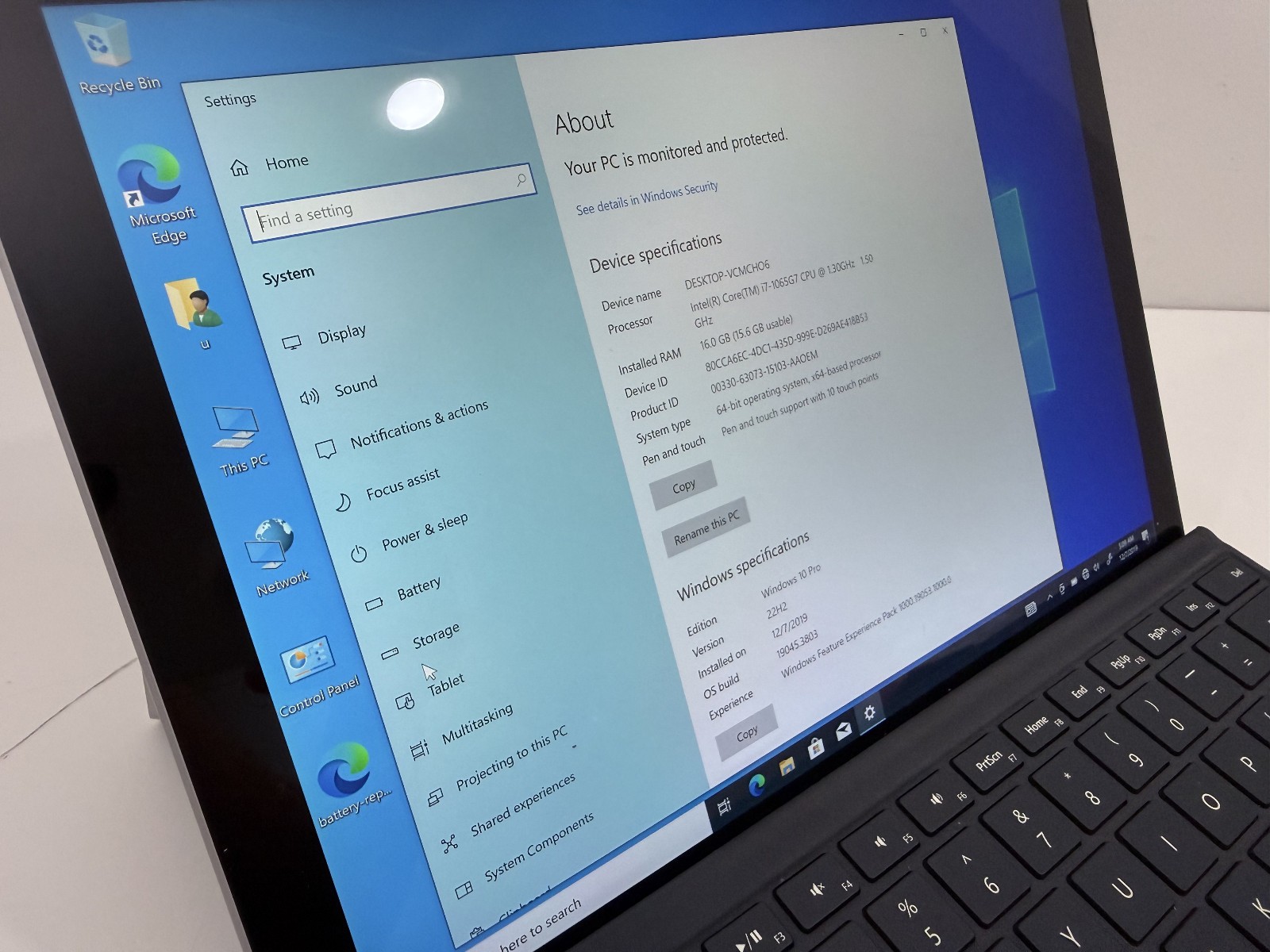 Microsoft Surface Pro 7 i7-1065G7 CPU @ 1.30GHz 16 GB RAM 256 GB Win 10 Pro