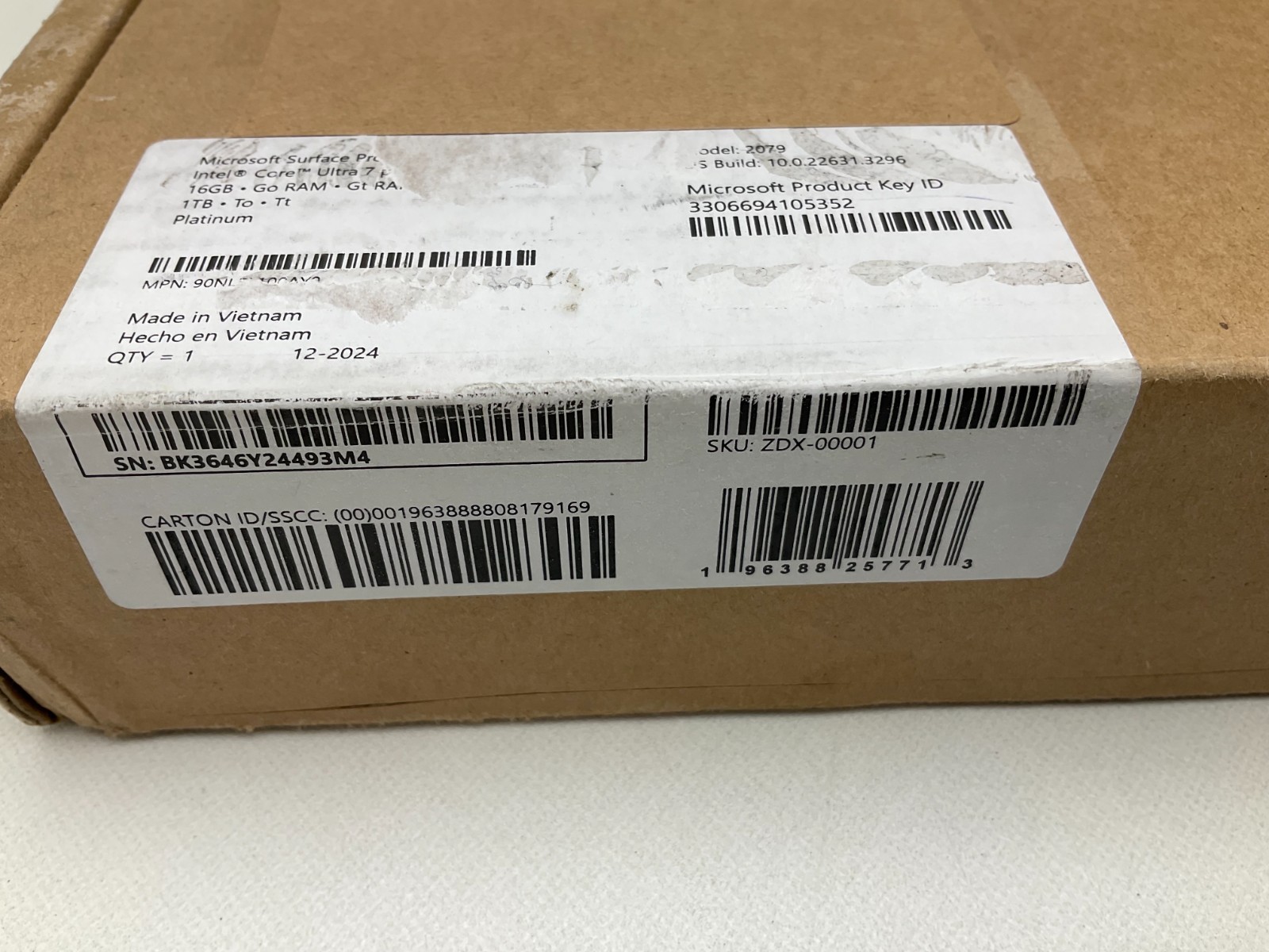 Microsoft Surface Pro 10 Intel Core Ultra 7 165U 16GB Memory 1TB SSD ZDX-00001