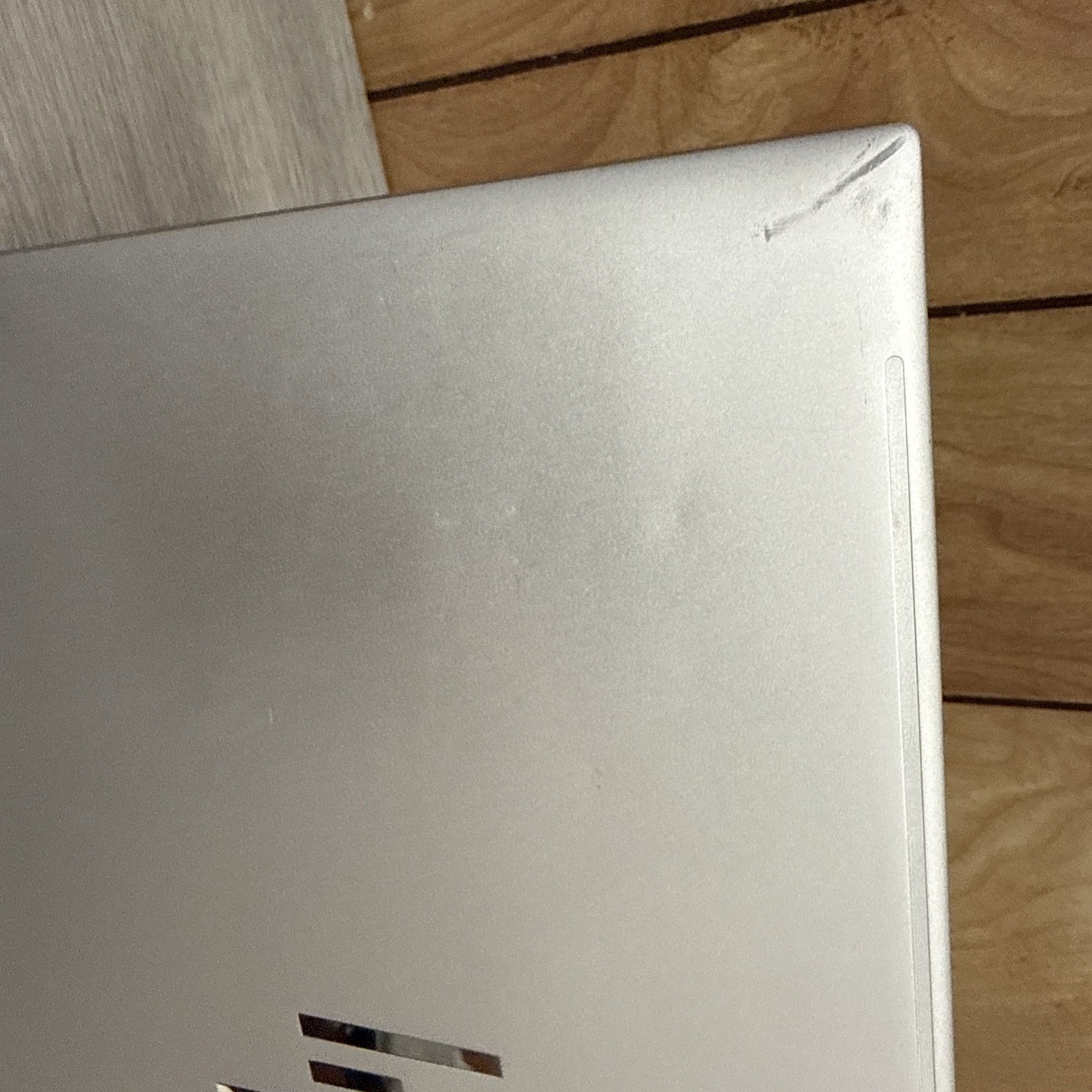 HP EliteBook 845 G11 – Windows 11 Pro – Ryzen 5 – 16GB RAM – 256GB SSD