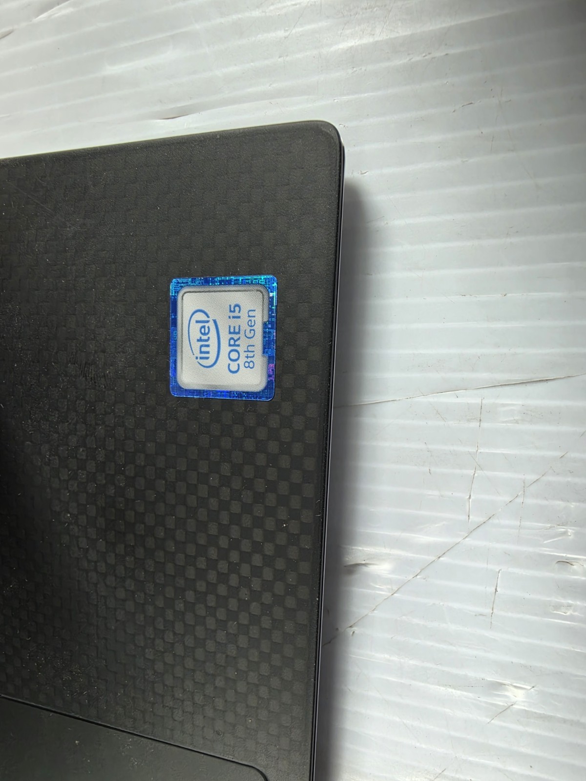 Dell XPS 13 9360, Intel Core i5-8250U @ 1.6GHz, 8GB RAM, NO SSD Laptop
