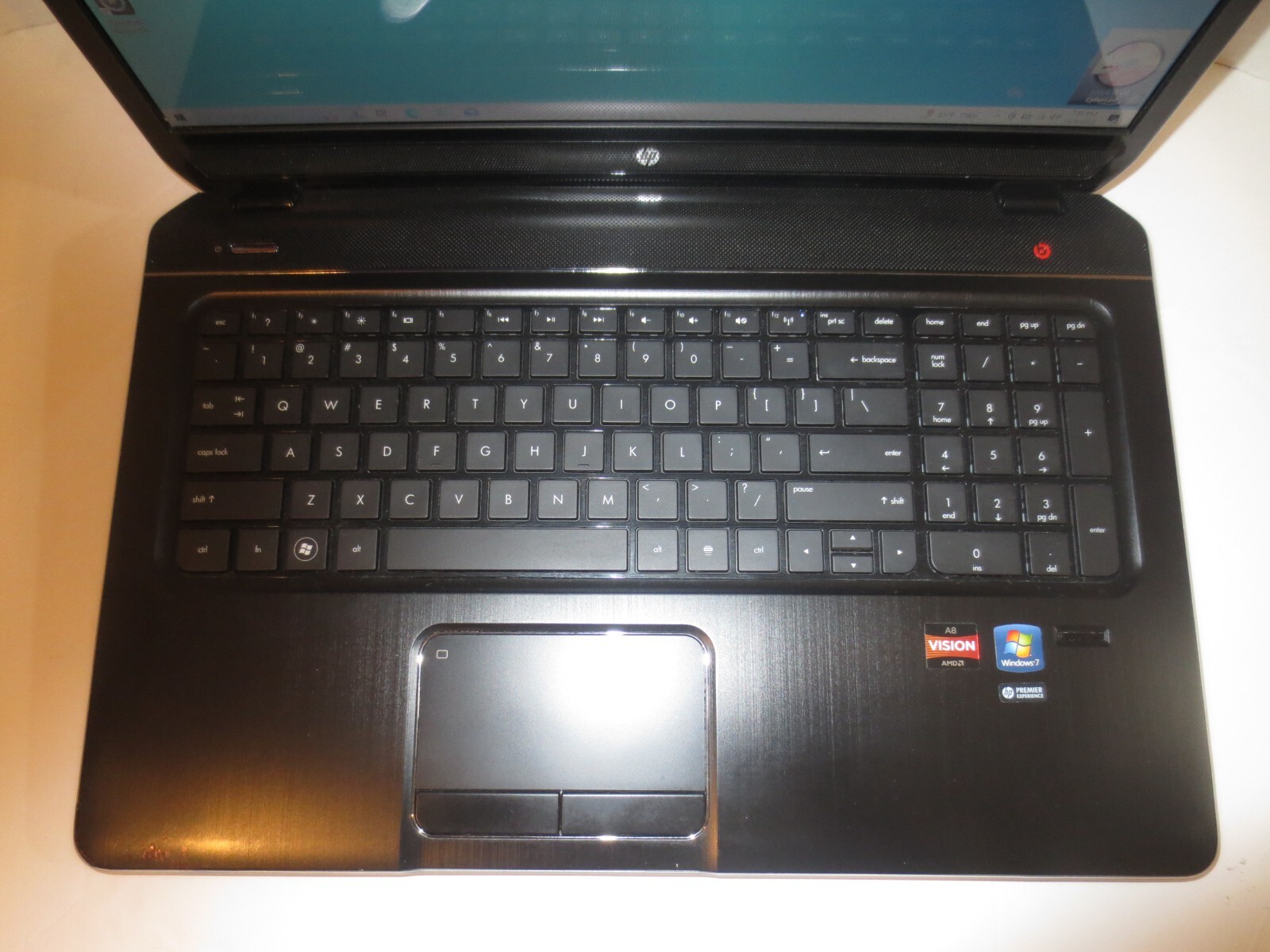 HP DV7-7121NR PAVILION AMD A8-4500M@1.9GHz 6GB RAM 500GB HDD WIND0WS 10