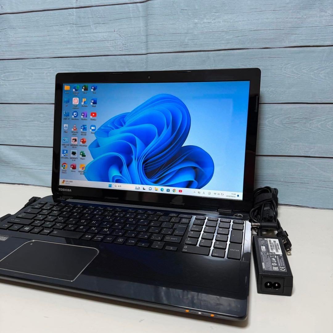 TOSHIBA Dynabook Laptop Windows 11 Pro 64 bit Core i5 SSD 128GB Black Used Japan