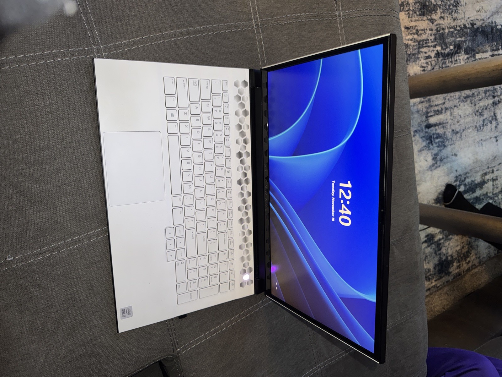 2021 17.3″ Alienware M17 R4, i7-109870H, 16GB, 1TB SSD, NVIDIA RTX 3070