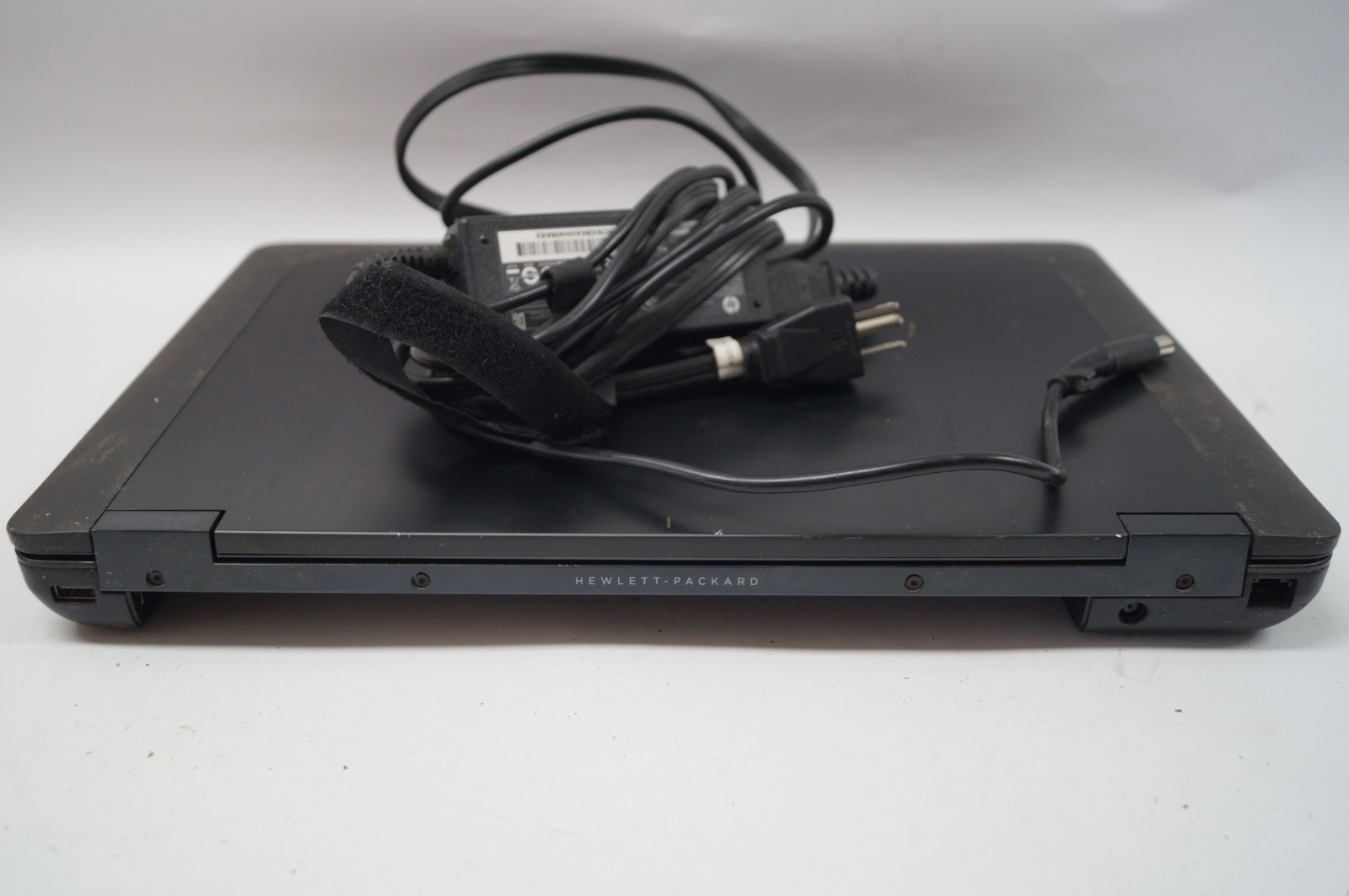 HP HSTNN-C77C ZBook 15 15.5″ 8GB RAM 2.4GHz No HD No Battery WORKING PoR E113