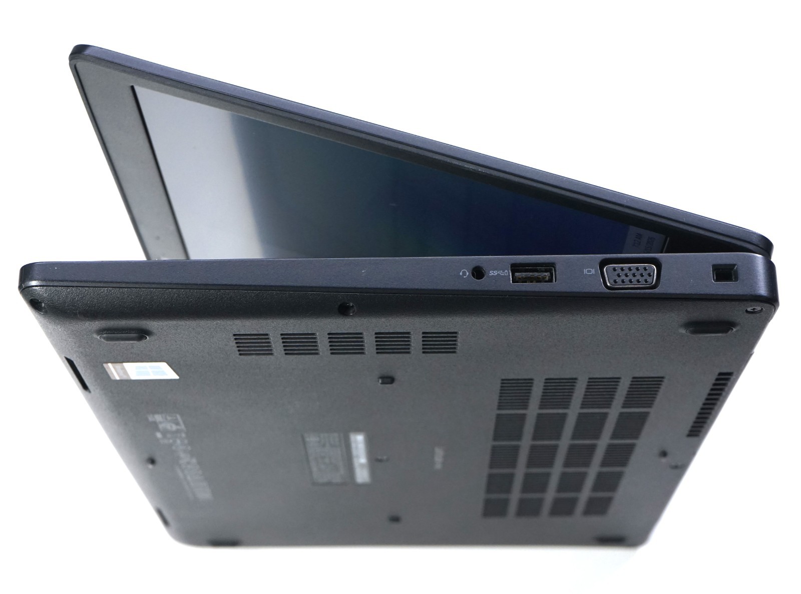 Dell Latitude 5490 14″ Intel Core i5-8250u 1.6GHz 8GB RAM 256GB SSD Win 11 Pro