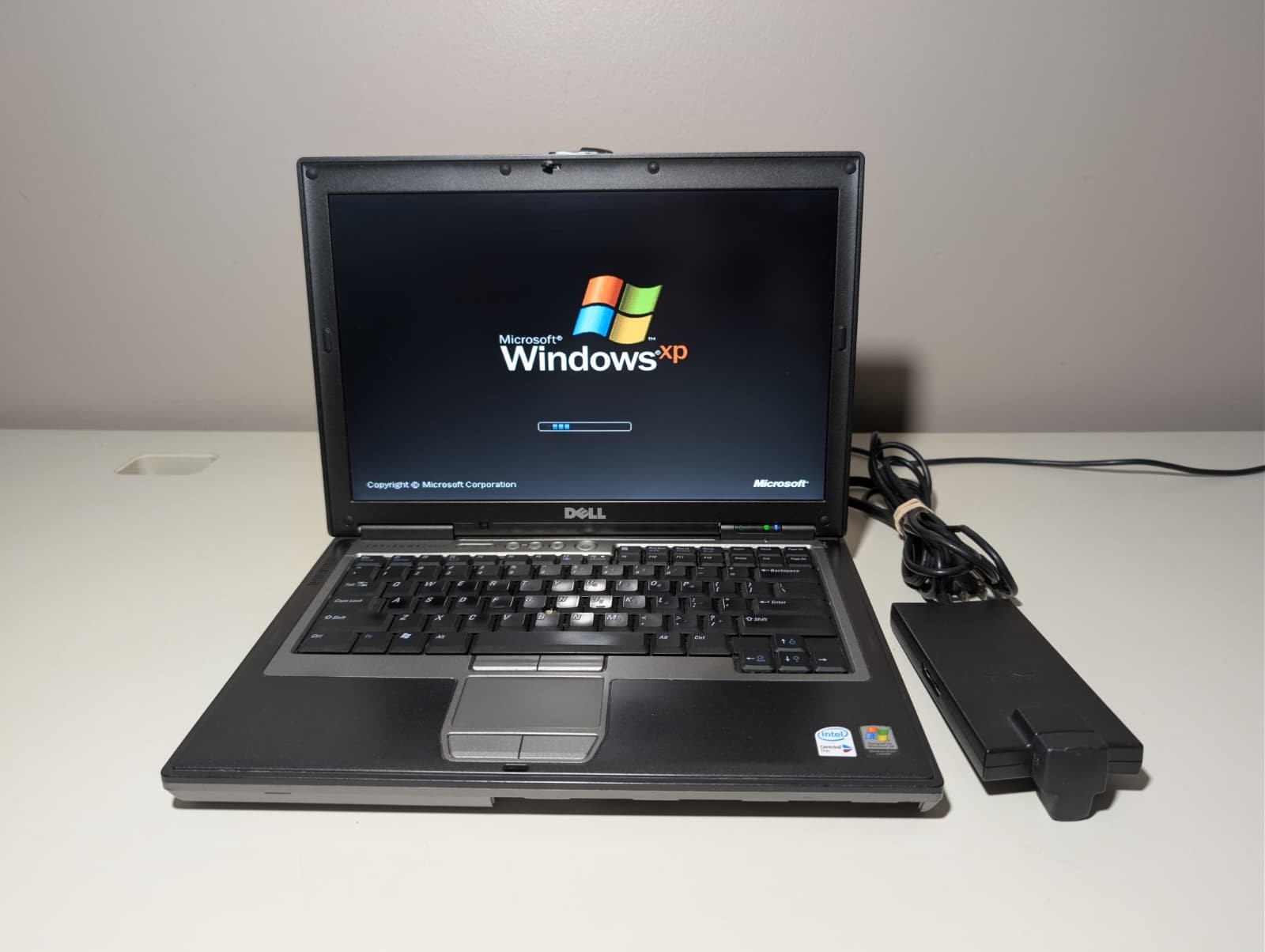 Read! Dell Latitude D620 | C2D 4GB RAM 128GB SSD | Win XP Pro 32-Bit DVD+RW