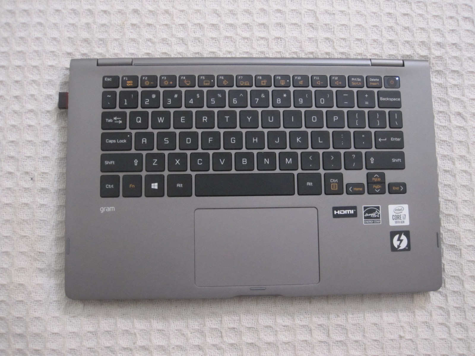 LG Gram 14T90N 2-in-1 Intel i7-10510U – 16gb RAM – 1 TB SSD (Two 512GB) – READ