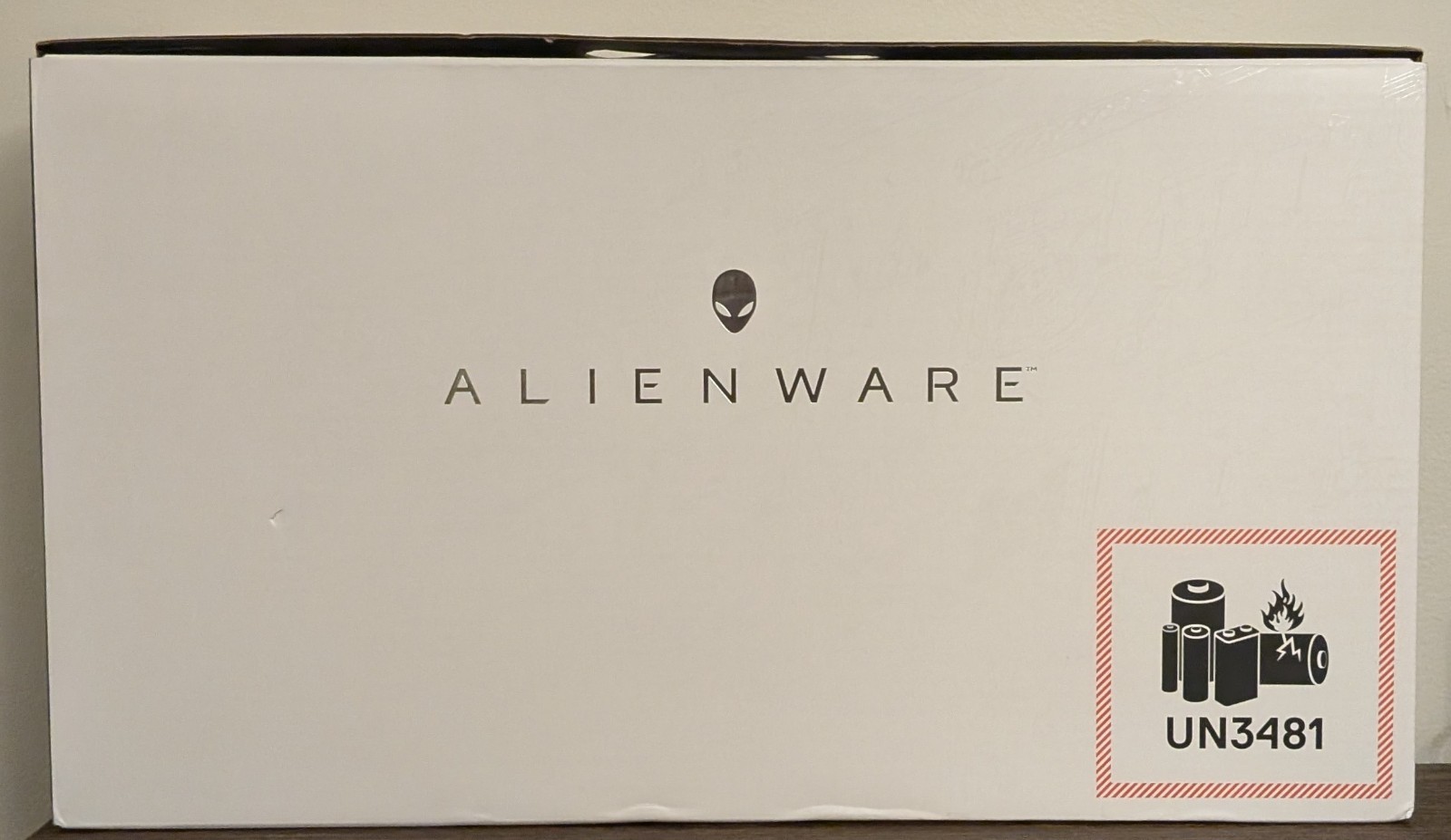 Alienware m16 R2 16” QHD+ 240Hz (Core Ultra 7 155H, 16GB/1TB, RTX 4070) Laptop