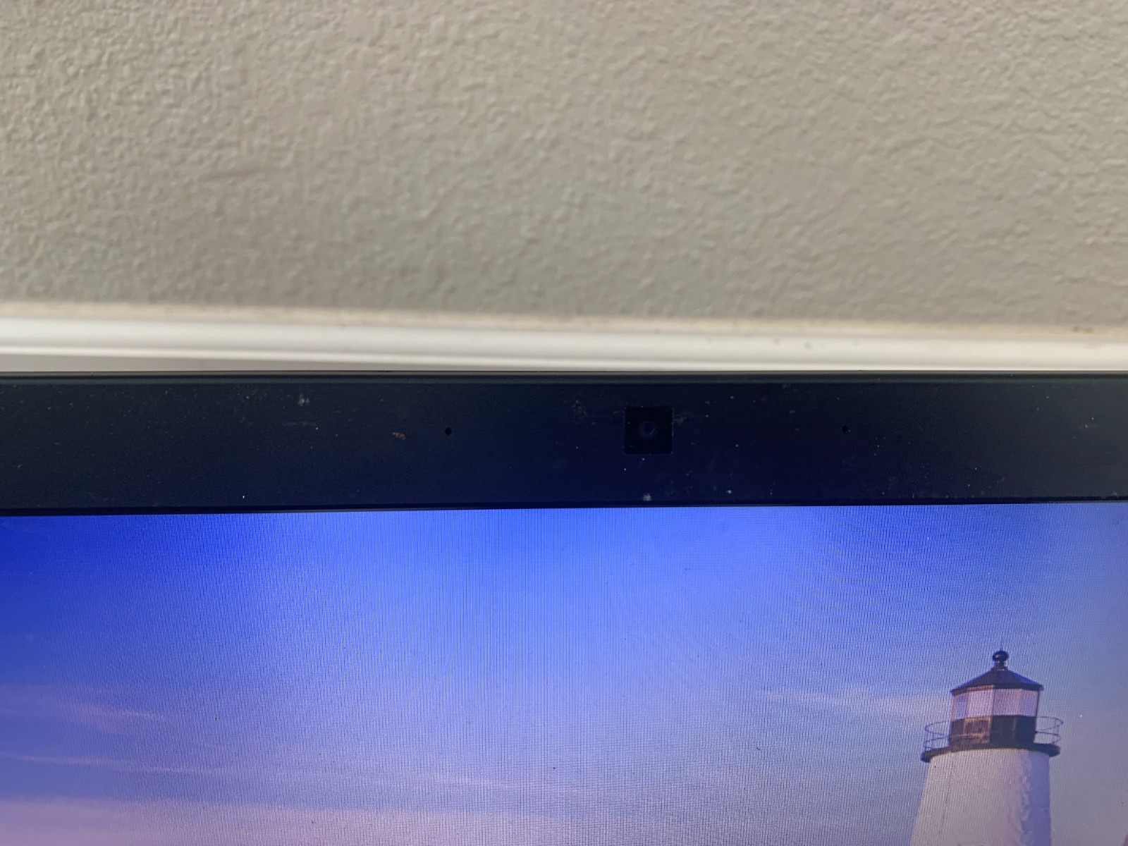 Dell Vostro 3555 15.6″ AMD E2-3000M 1.80GHz 4 GB RAM 320GB HDD Win 7 Pro