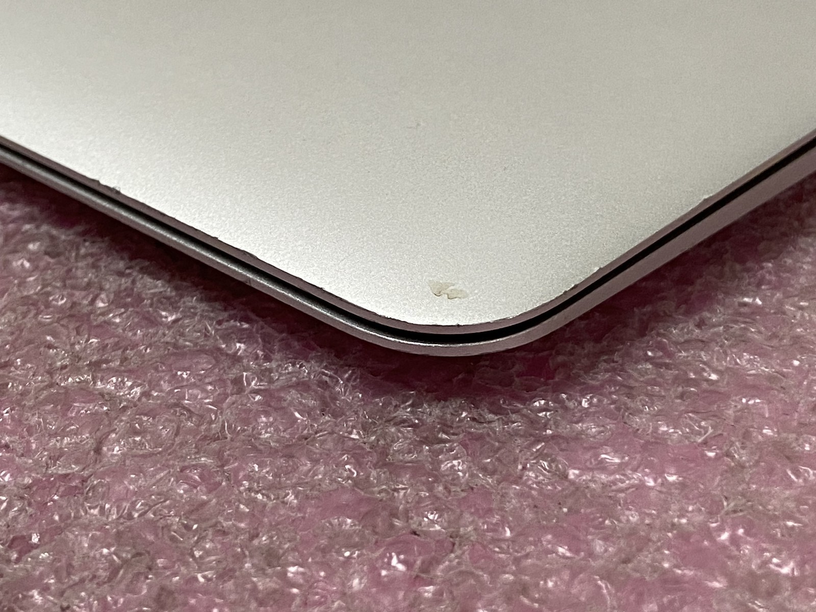 Apple MacBook Air 2017 A1466 13.3″ i5-5350U 8GB RAM 128GB SSD *Read* – CLP32A