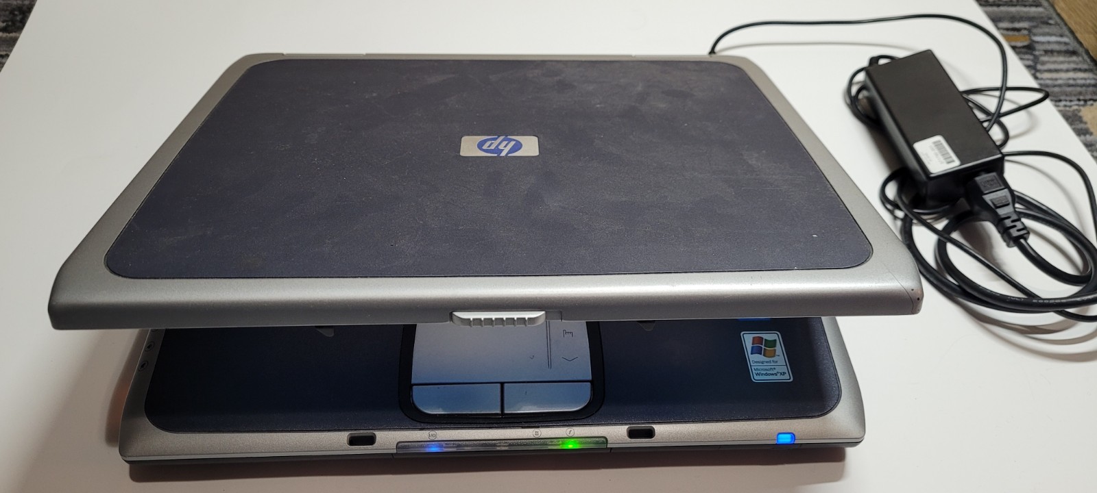 HP Pavillion ze4900 Laptop 1.30 GHz 224MB RAM – WORKING