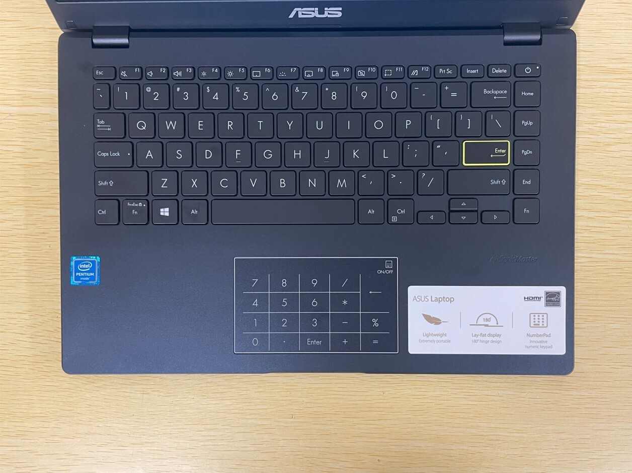 Asus E410MA 14″ Pentium Silver 1.1Ghz 4GB RAM 128GB eMMC Laptop Win 11 w/ AC