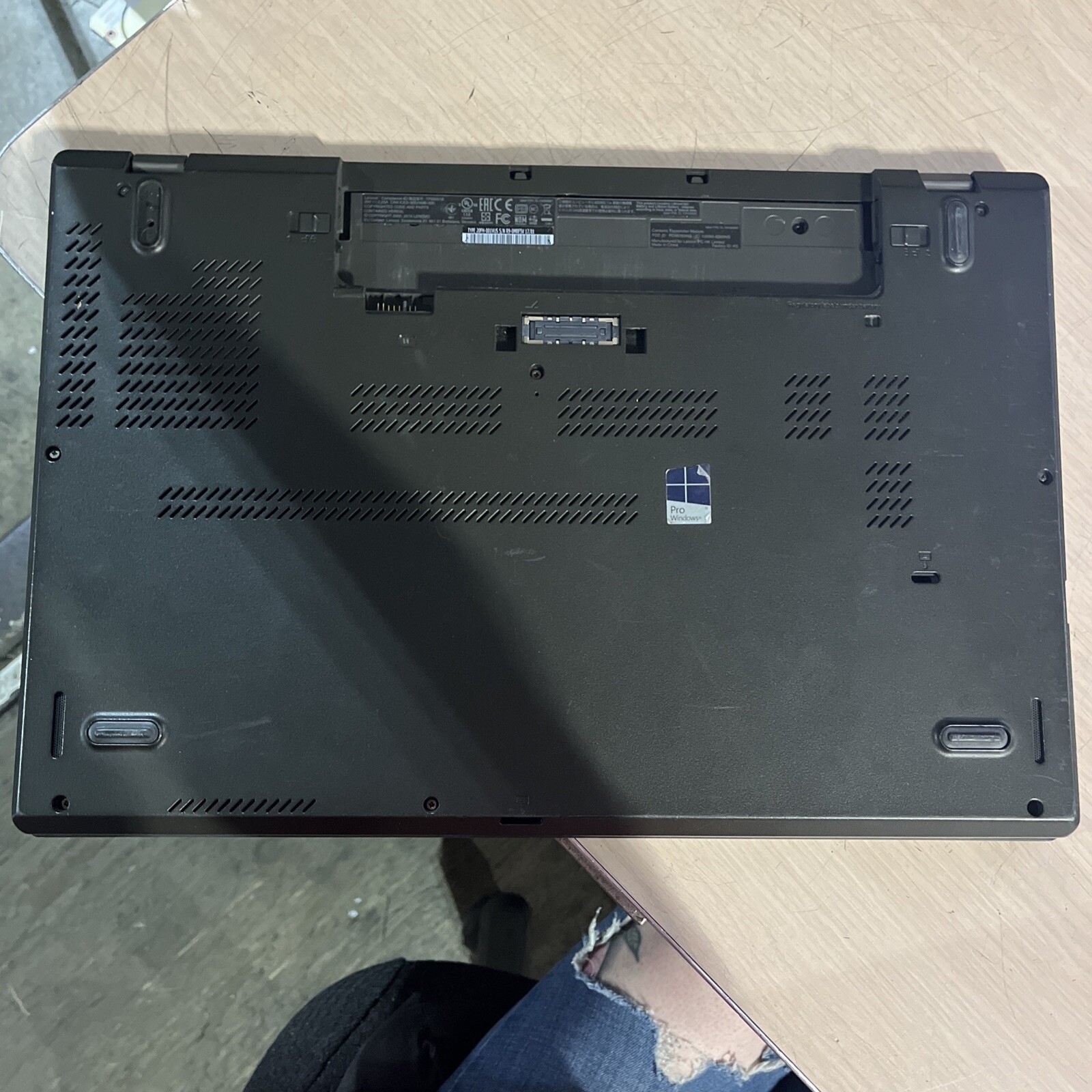 THINKPAD LENOVO T560 INTEL CORE I5-6300U 2.40GHZ 4GB RAM NO HD
