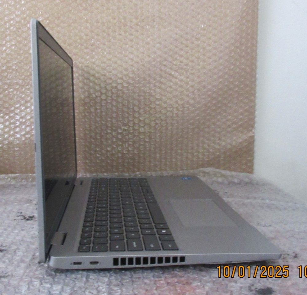Dell Precision 3560 Intel i5-1145G7 @ 2.10GHz 16GB 512GB SSD WIN11 Pro Laptop PC