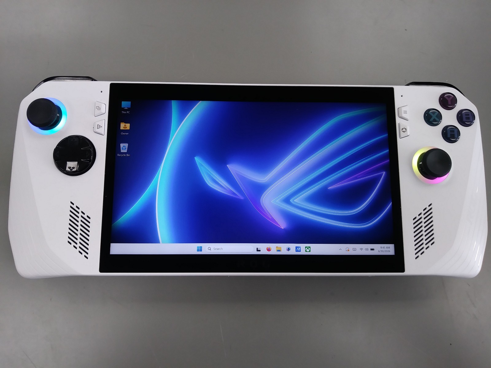 ASUS ROG Ally RC71L 7″ White Handheld Gaming PC Ryzen Z1 16GB UPGRADED 1TB SSD